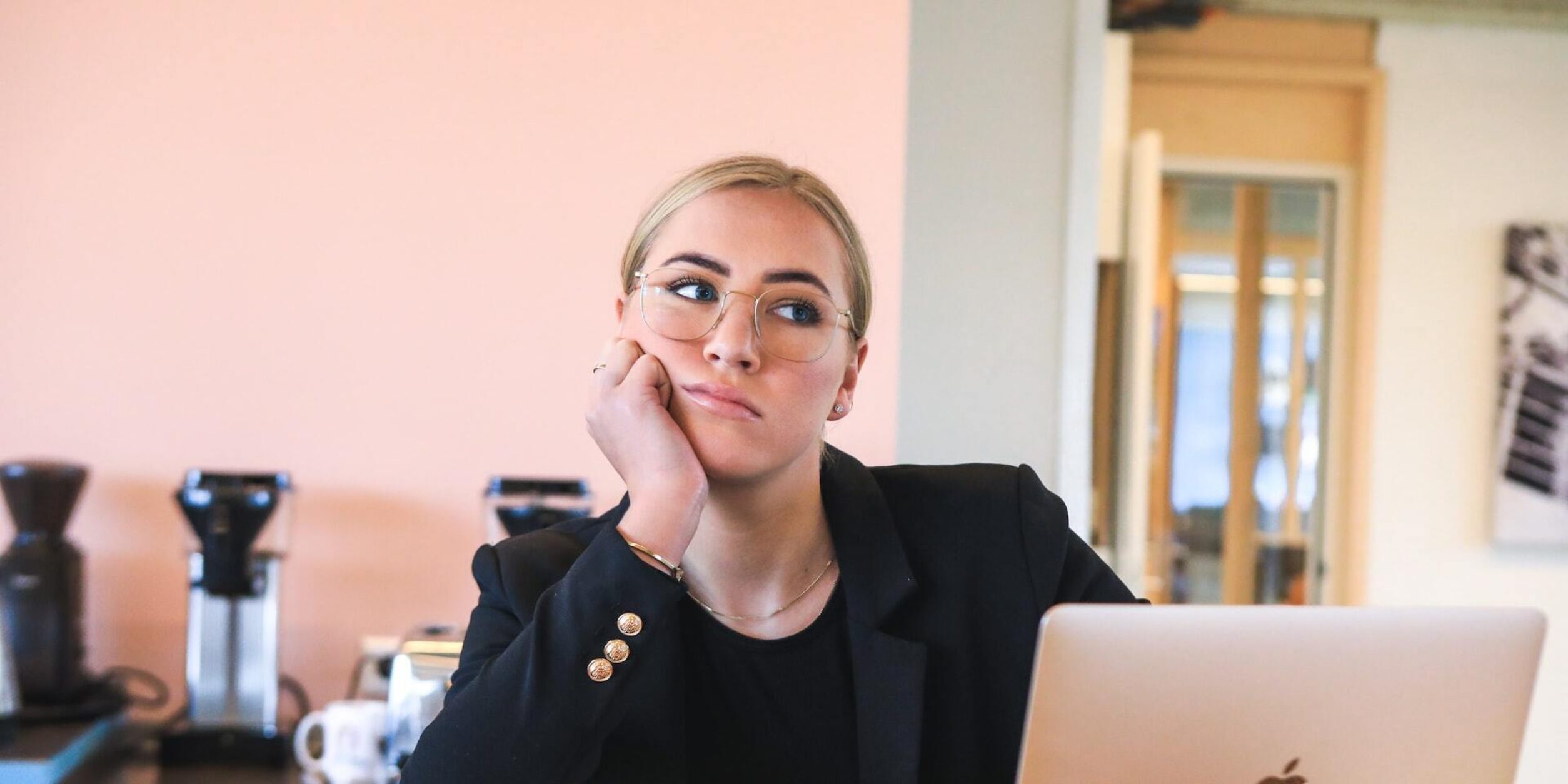 Personalerin mit Problemen