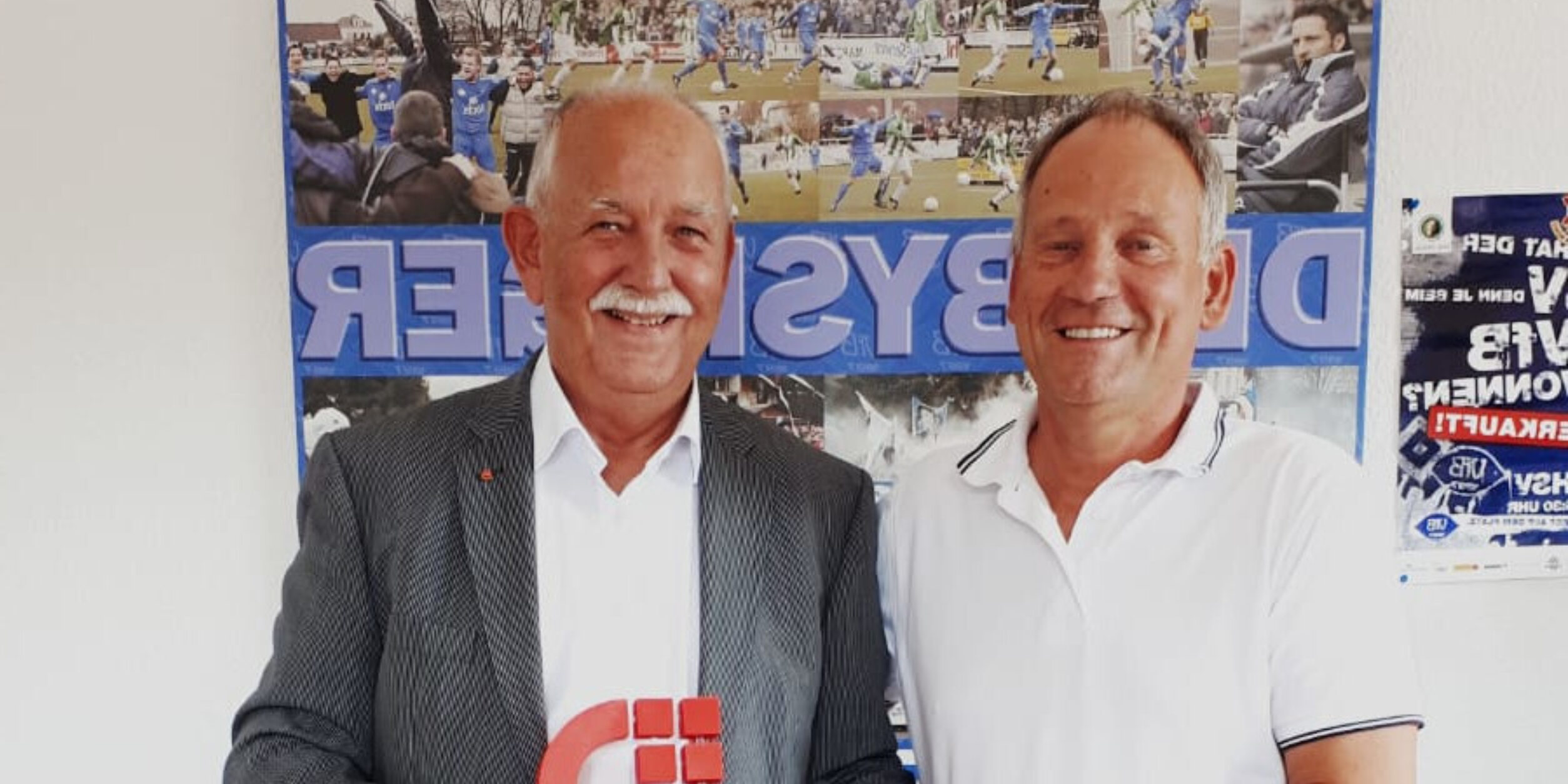 Detlef Blome und Jörg Rosenbohm reichen sich die Hand