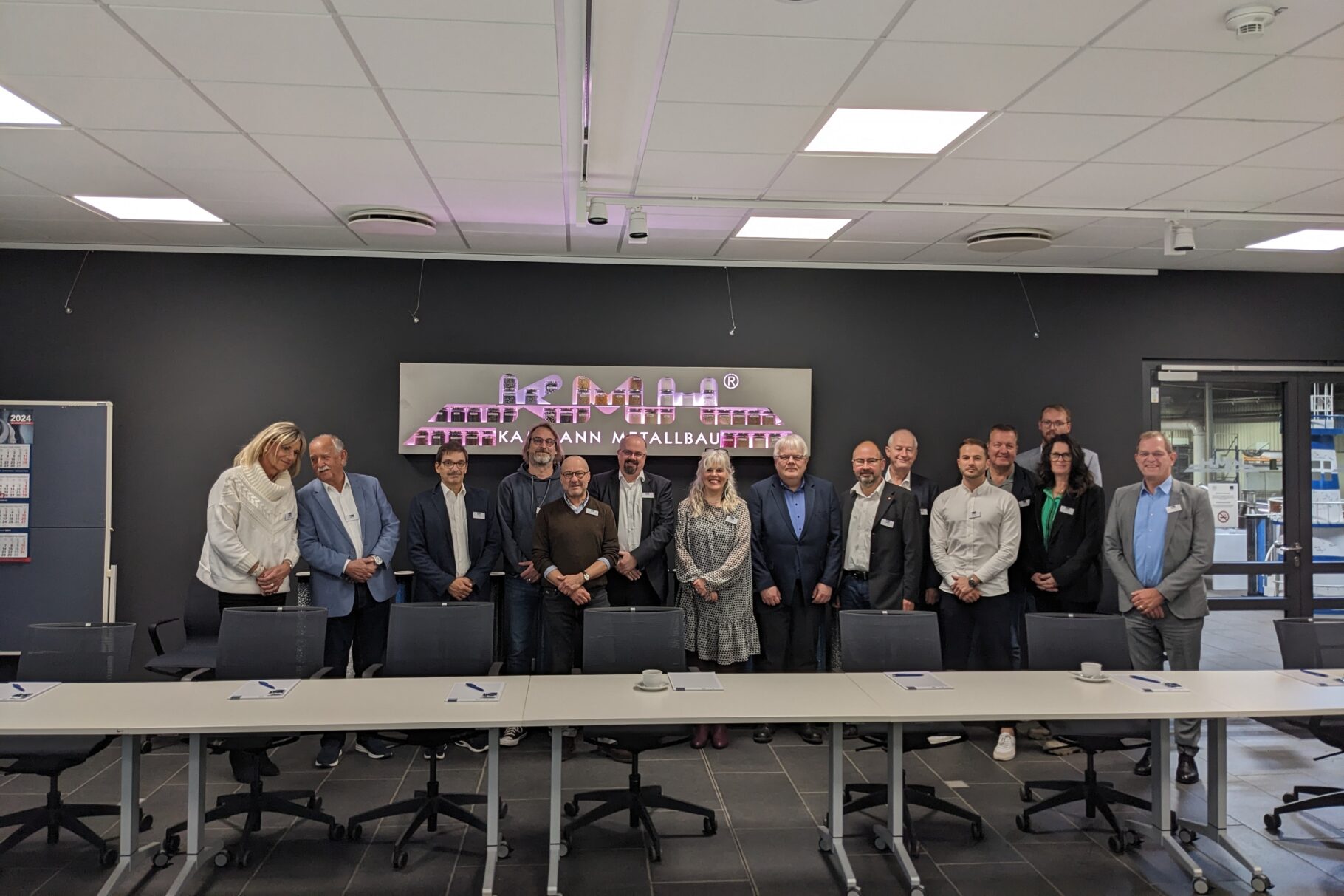 Alle Teilnehmer der KMH-Kammann Metallbau GmbH & Co. KG Betriebsbesichtigung