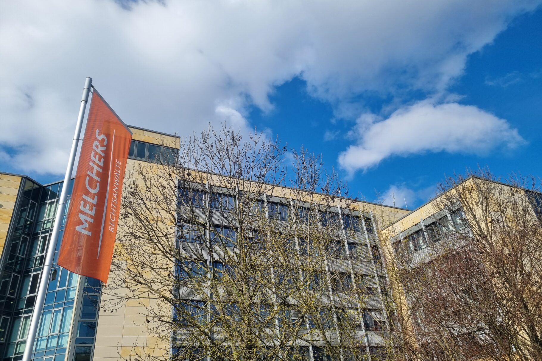 MELCHERS HD mit Fahne