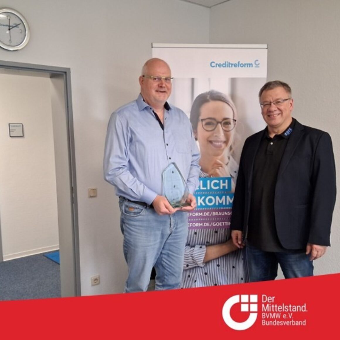 2zu1 Bild Creditreform bearbeitet