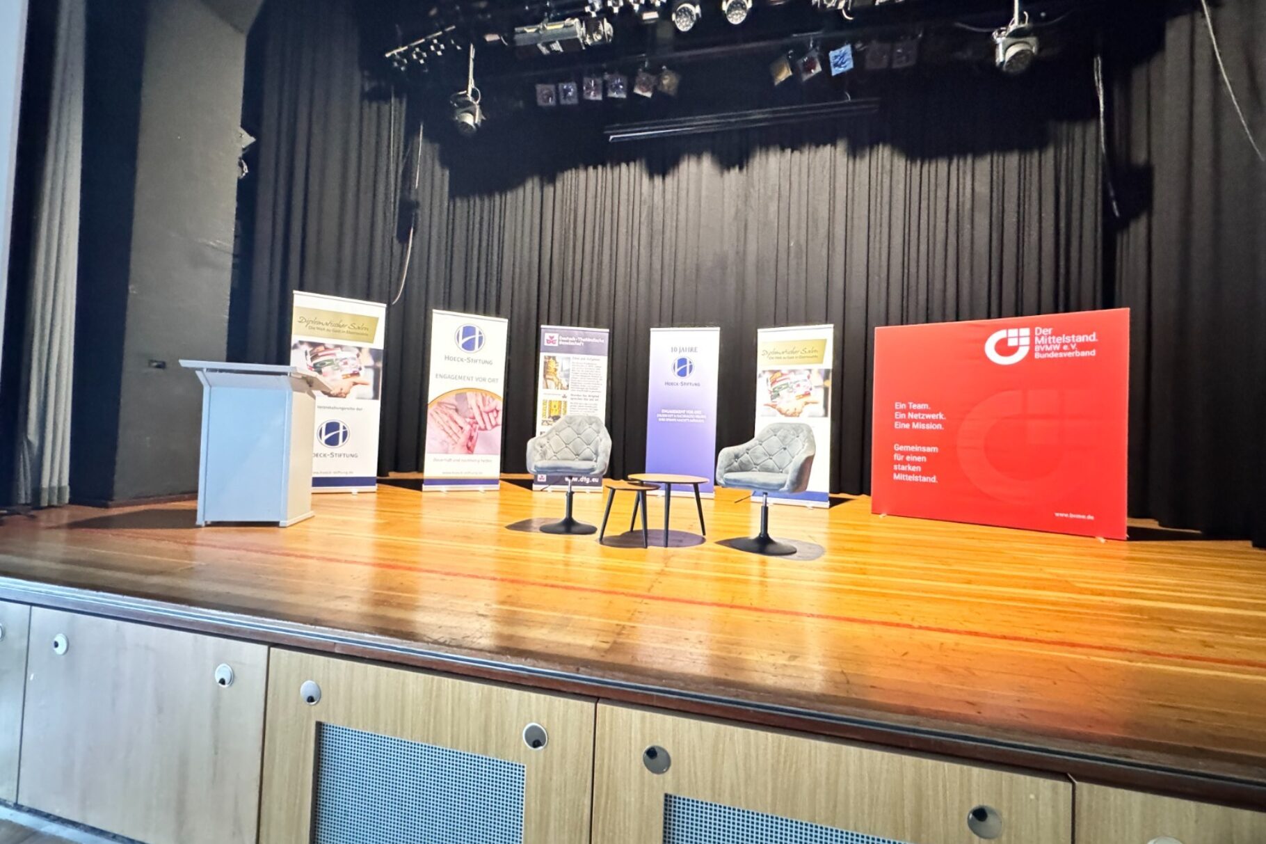 2026-02-24_DiplomatischerSalon