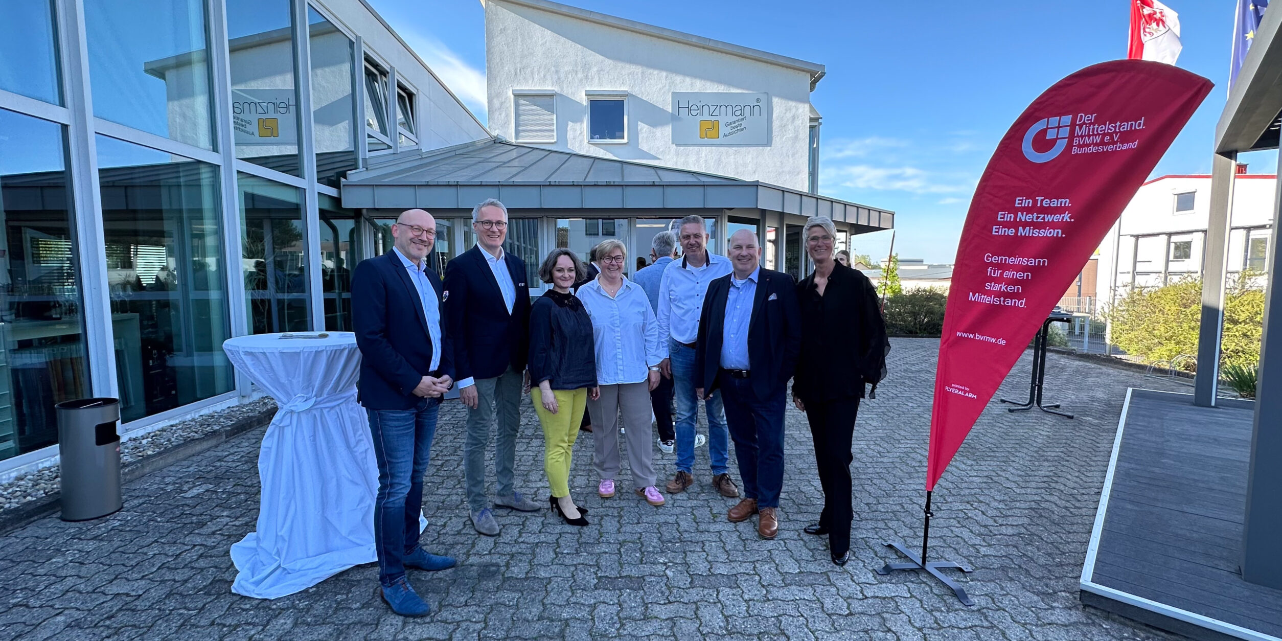 Gruppenfoto Heinzmann GmbH