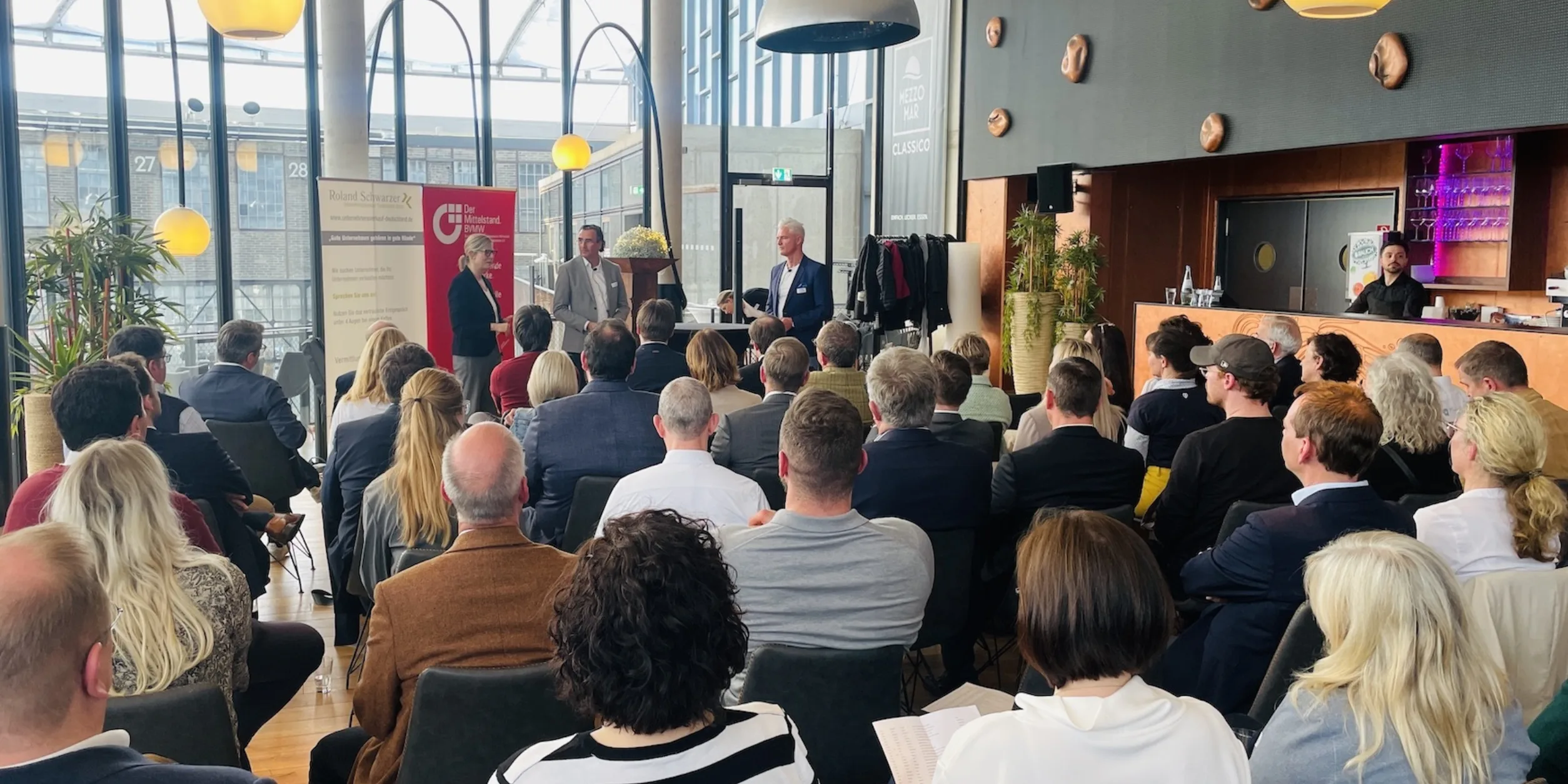 Foto der After Work Lounge am 20. April 2023