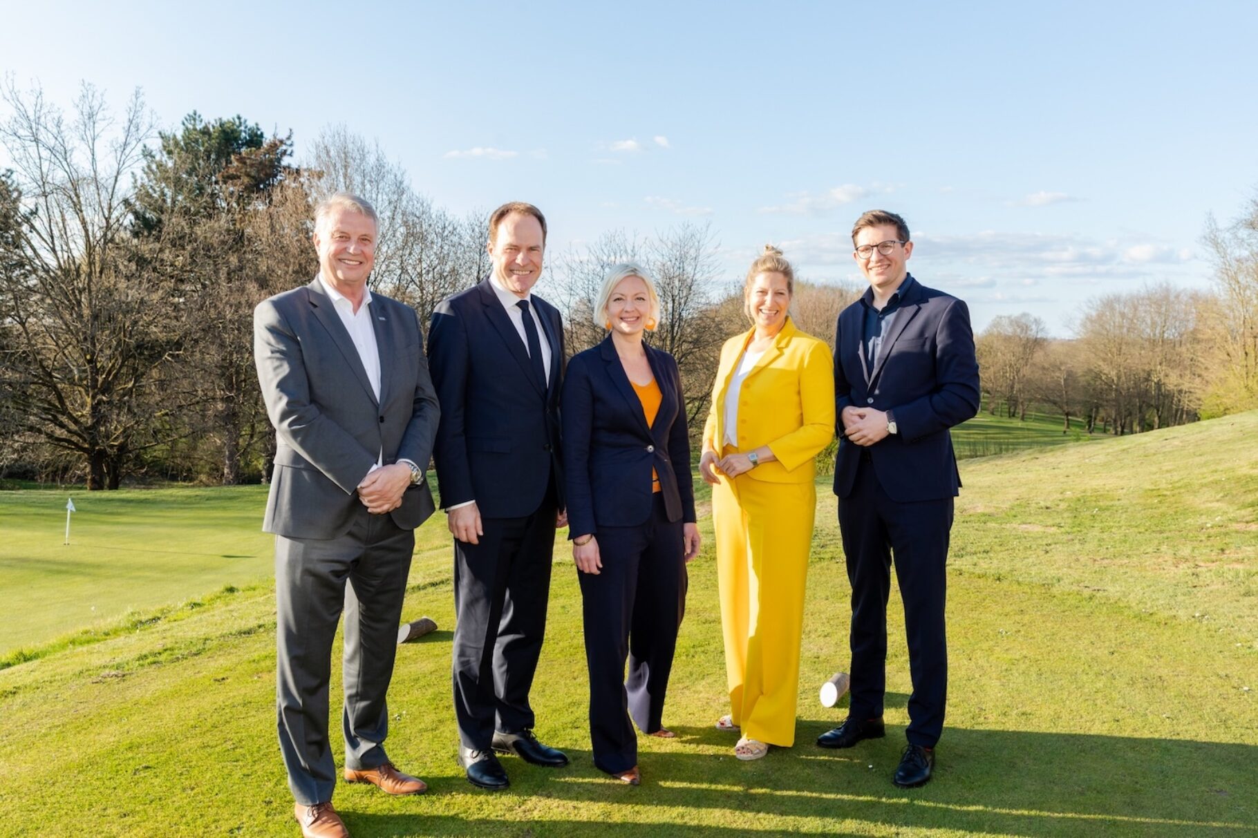 Erster Schlagabtausch der Düsseldorfer Spitzenkandidat:innen zur Oberbürgermeisterwahl 2025