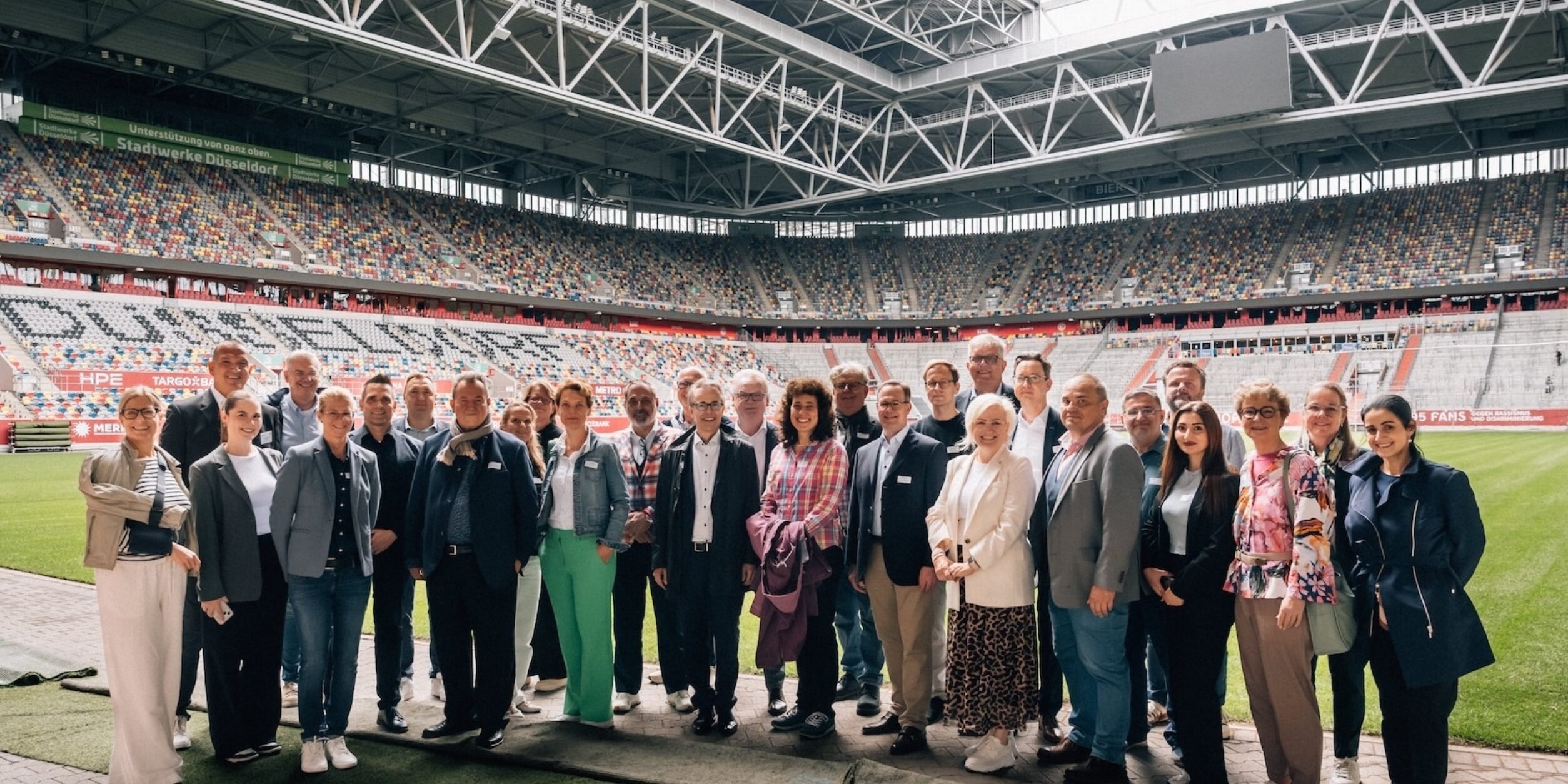 gruppe in stadion