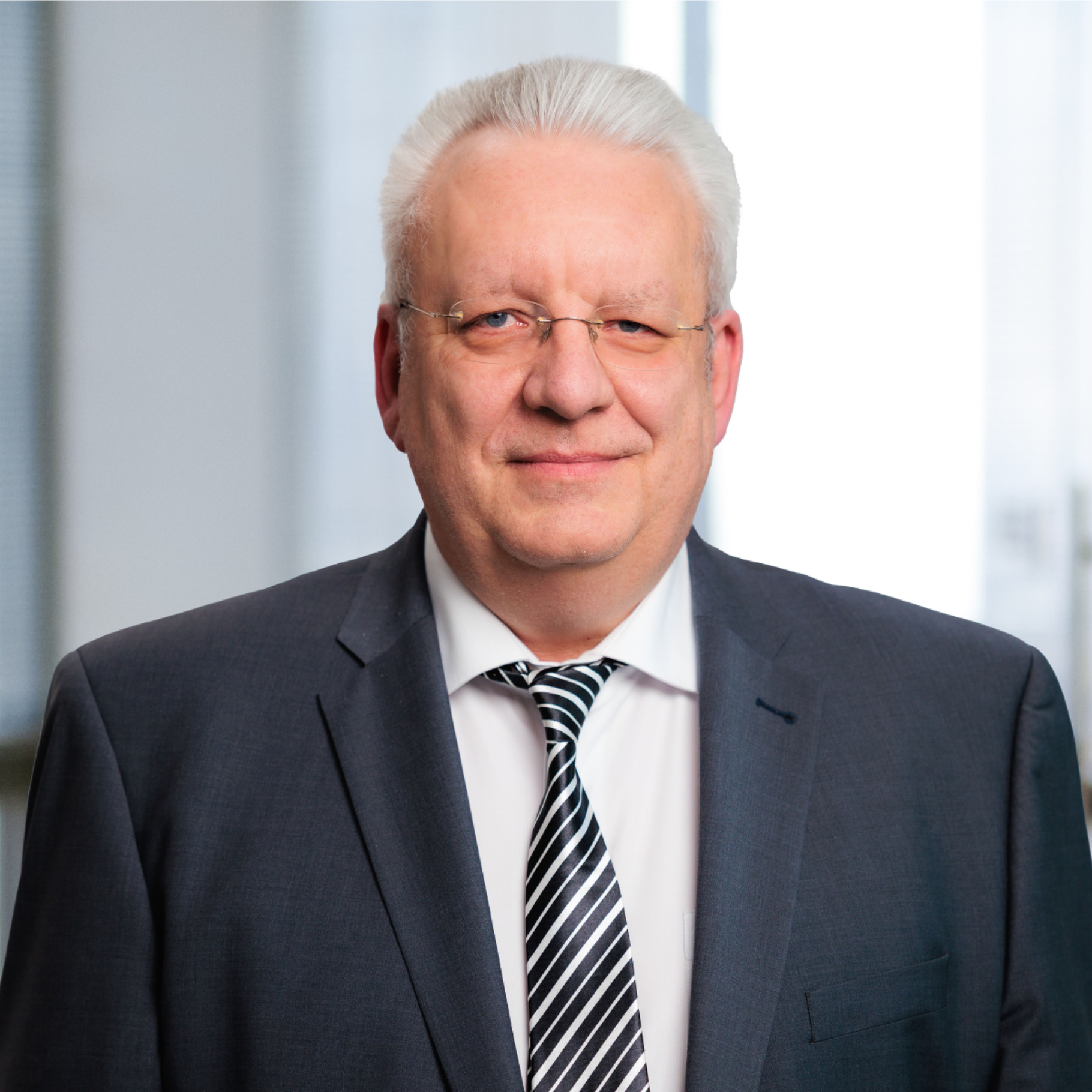 Dirk Peper