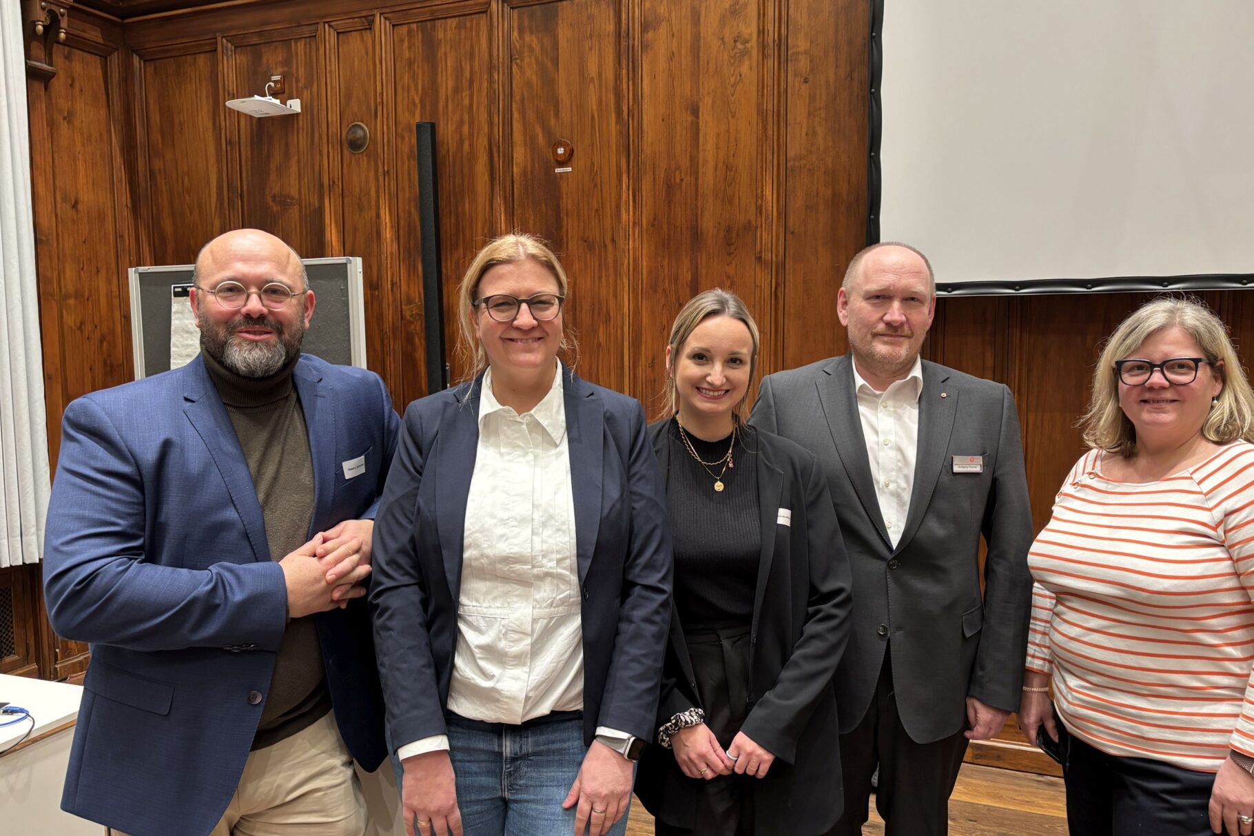 v.l.n.r.: Robert J. Schiermeier, Franziska Neuberger, Alexandra Höhne, Wolfgang Thanner, Corinna Bruder