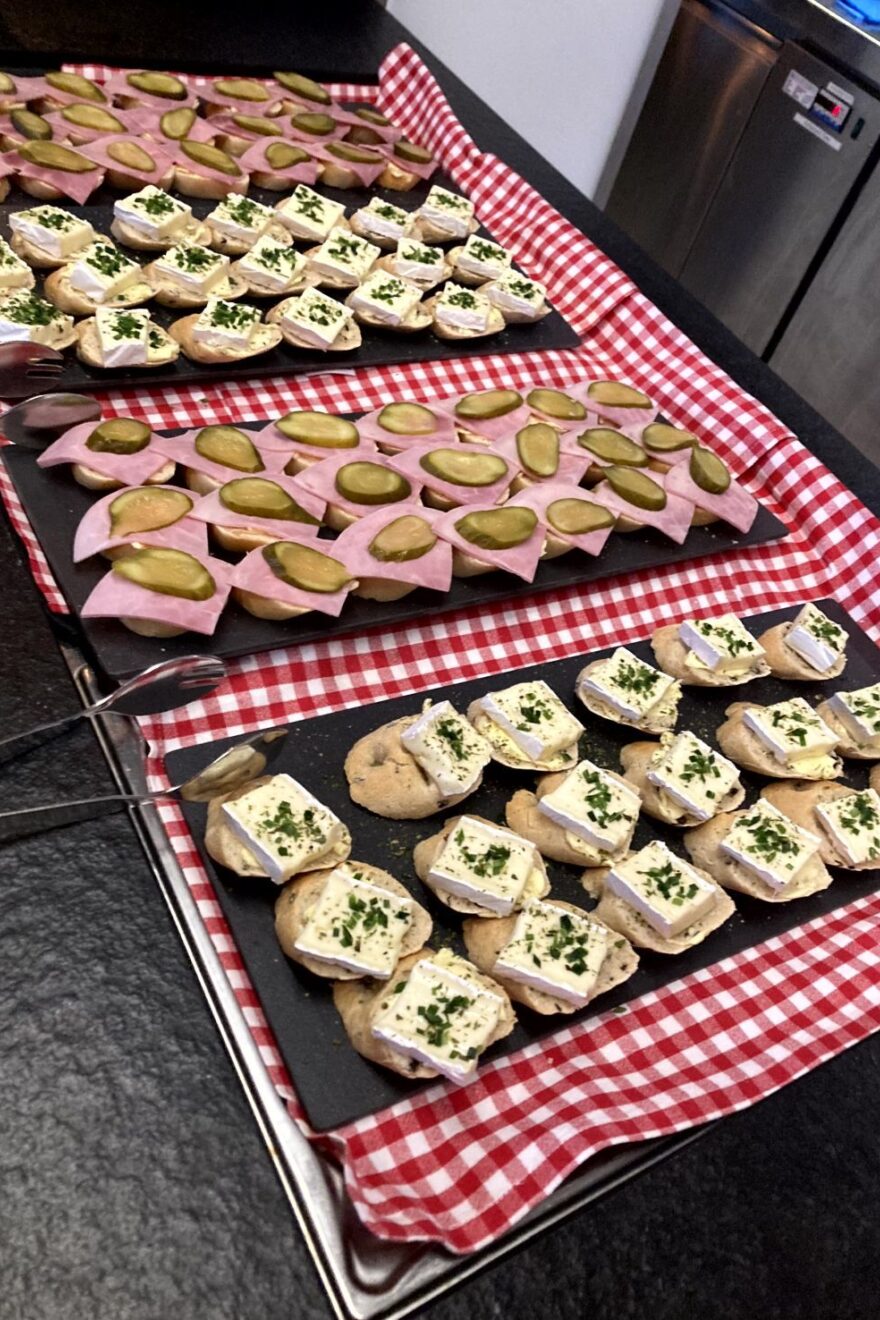 Snacks und Leckereien für die Teilnehmer/innen