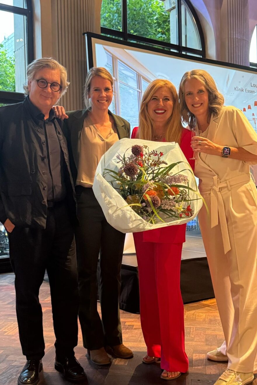 Die Gastgeber und Funktionsträgerin Nelly Kostadinova