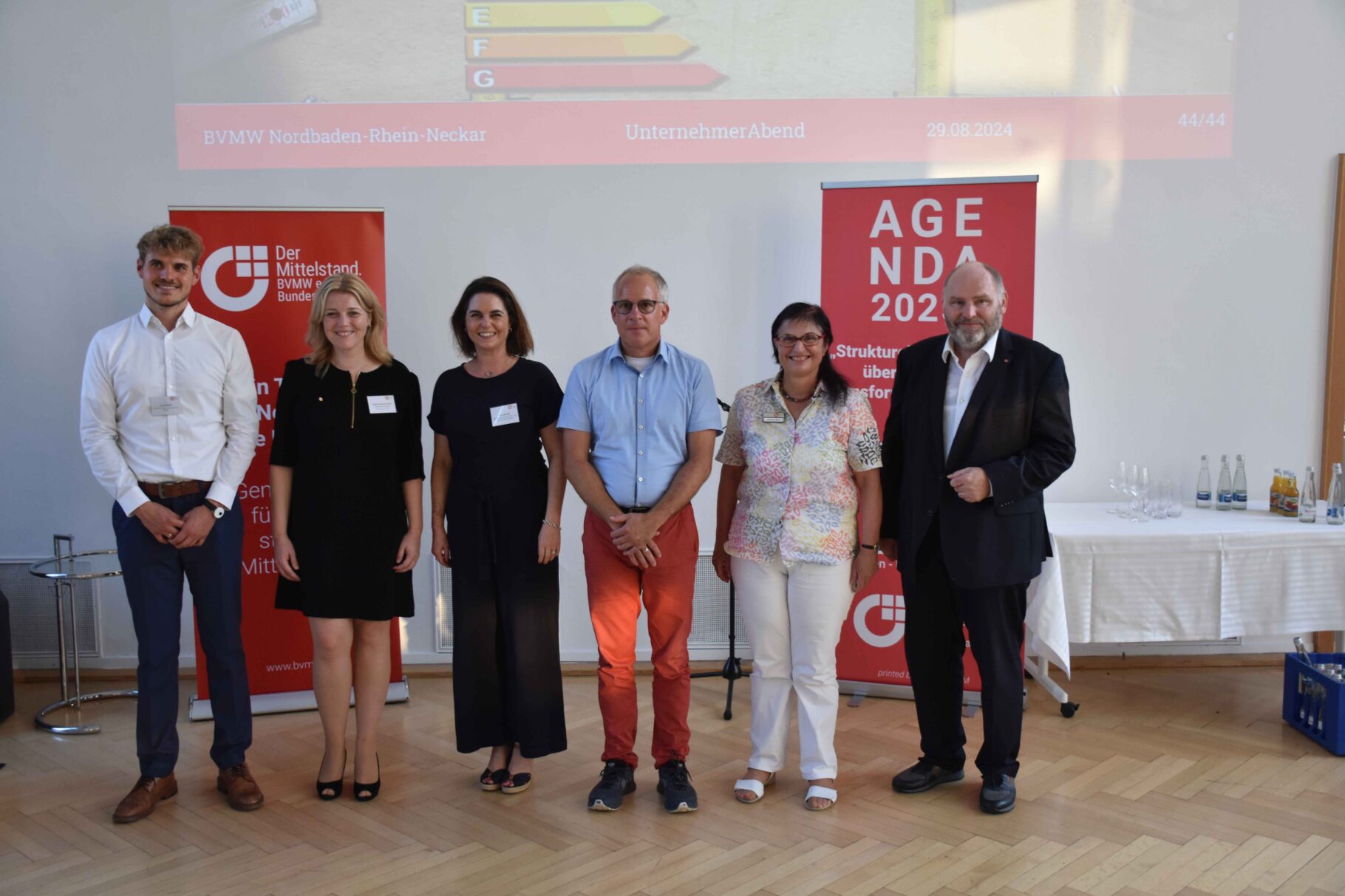 Gruppenbild Veranstaltung HEBERGER