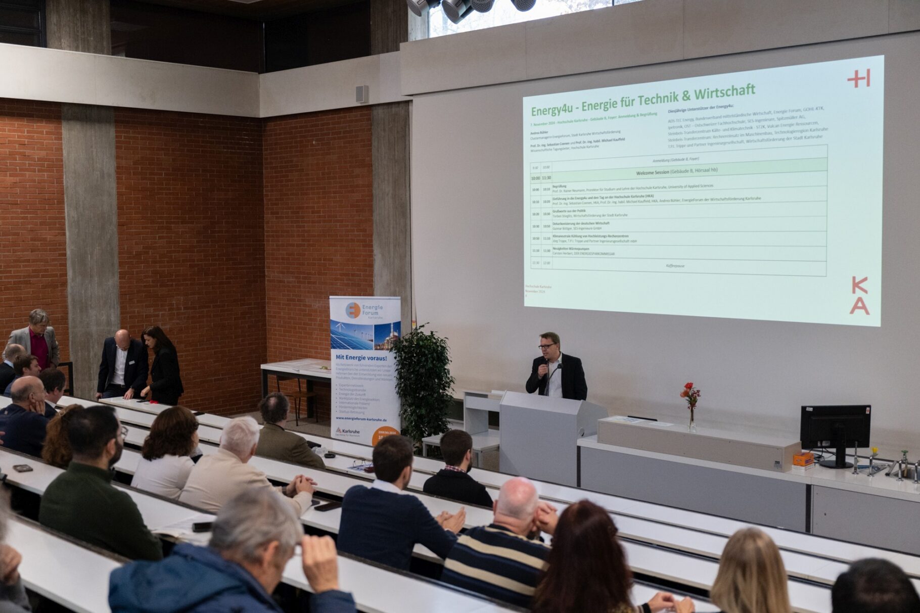 Mici20241107 102446 NZ8 0256