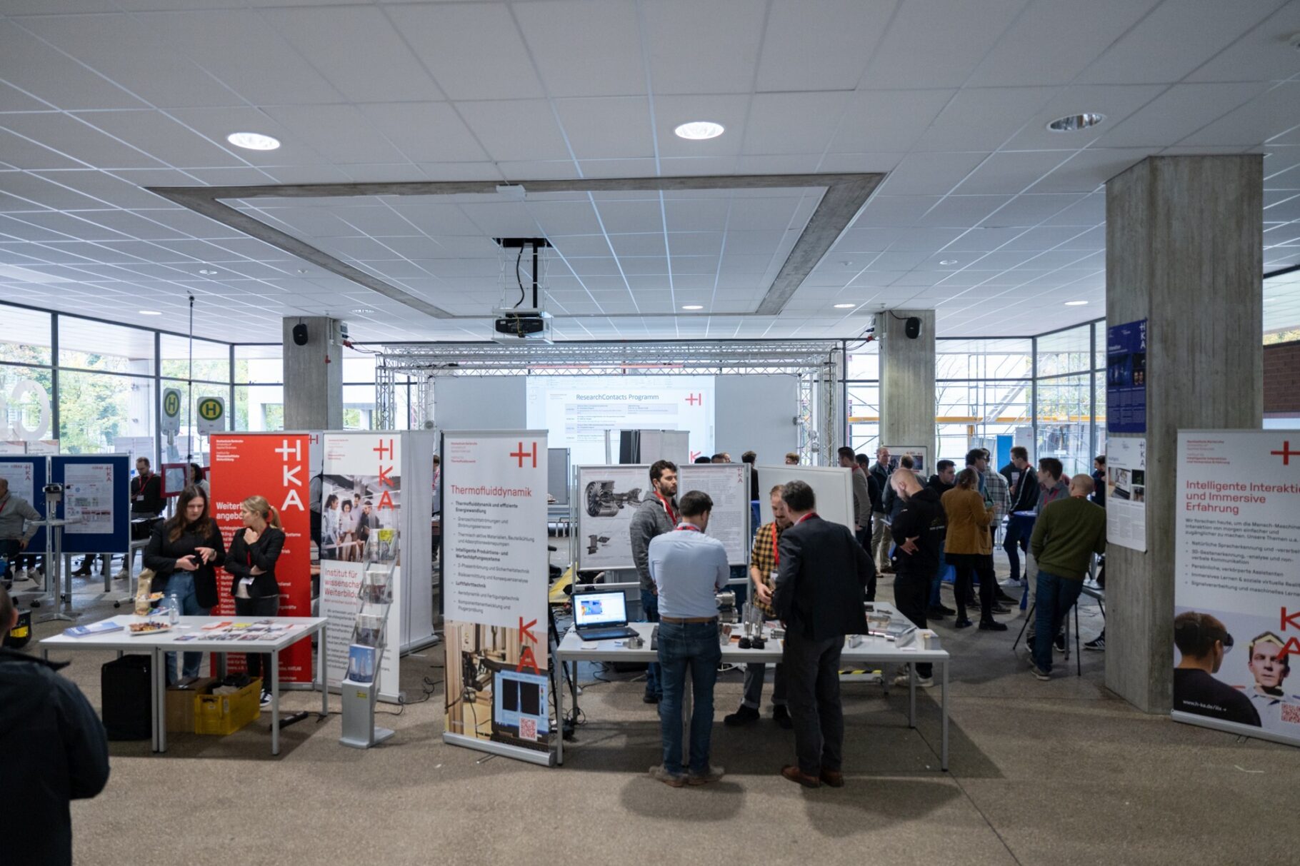 Blick auf die Ausstellungsfläche