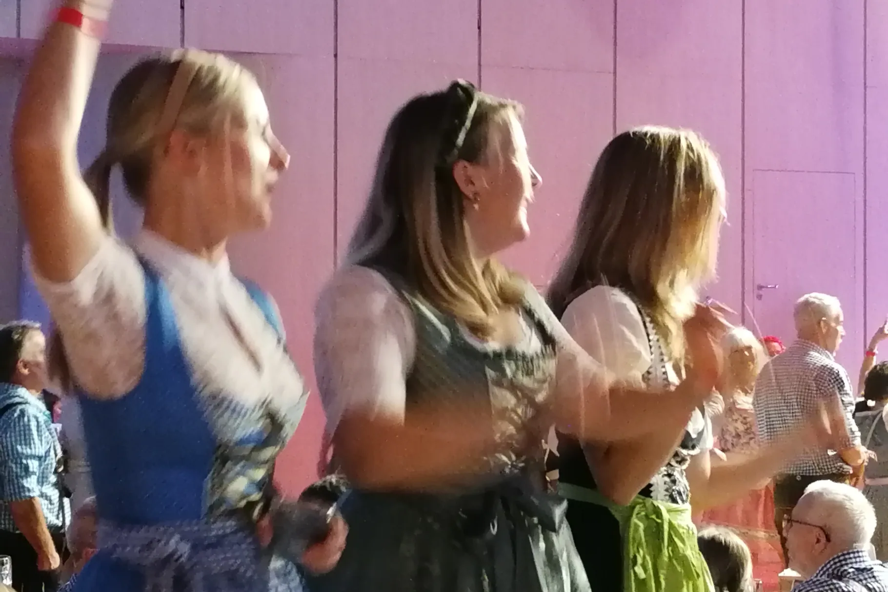 IMG 20251004 224133