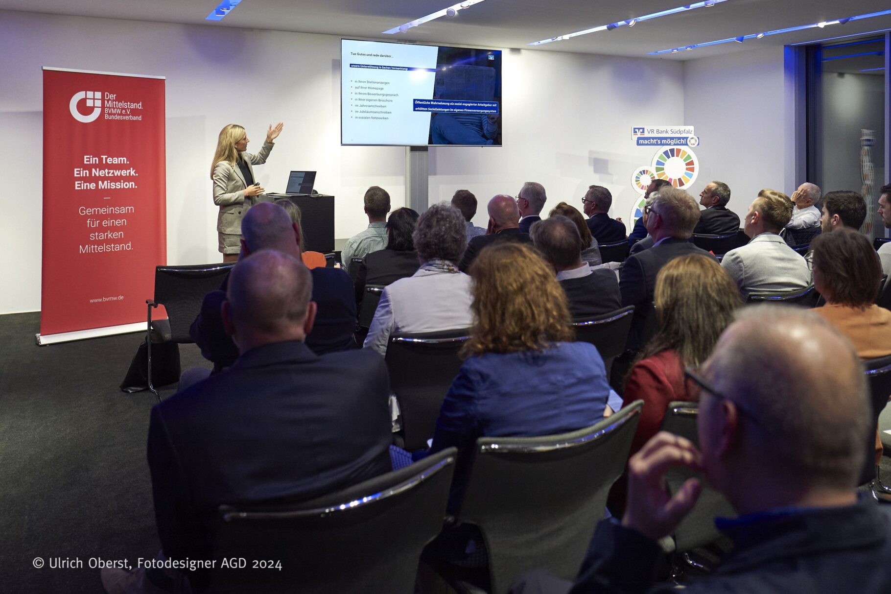 241008 BVMW VR Hirsch Publikum Oberst 08 10 24 L1120515 Kopie