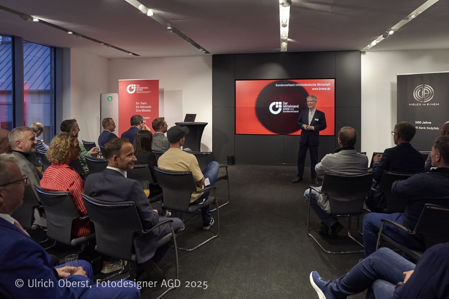 2510 VRB LS Auge Oberst 07 10 25 L1160463