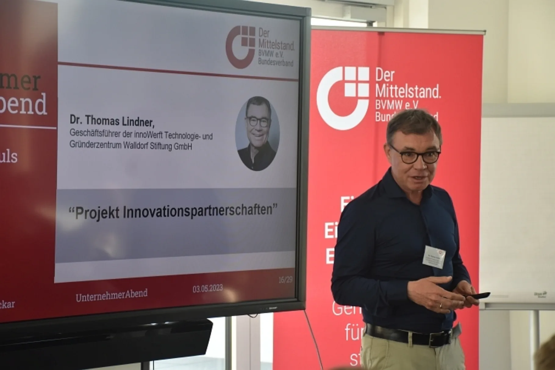 Dr. Thomas Lindner bei seinem vortrag