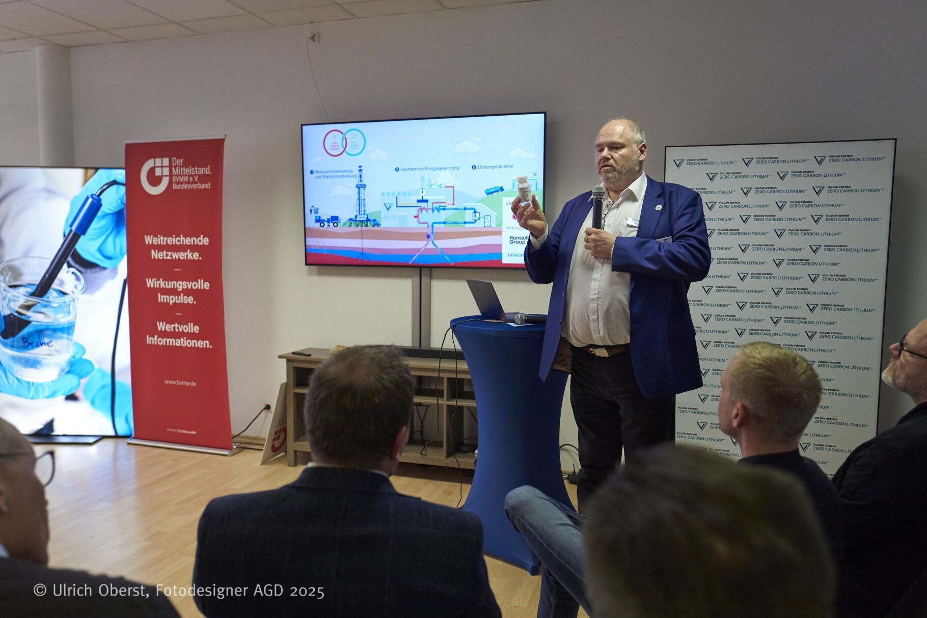 Oberst 02 04 25 L1140475