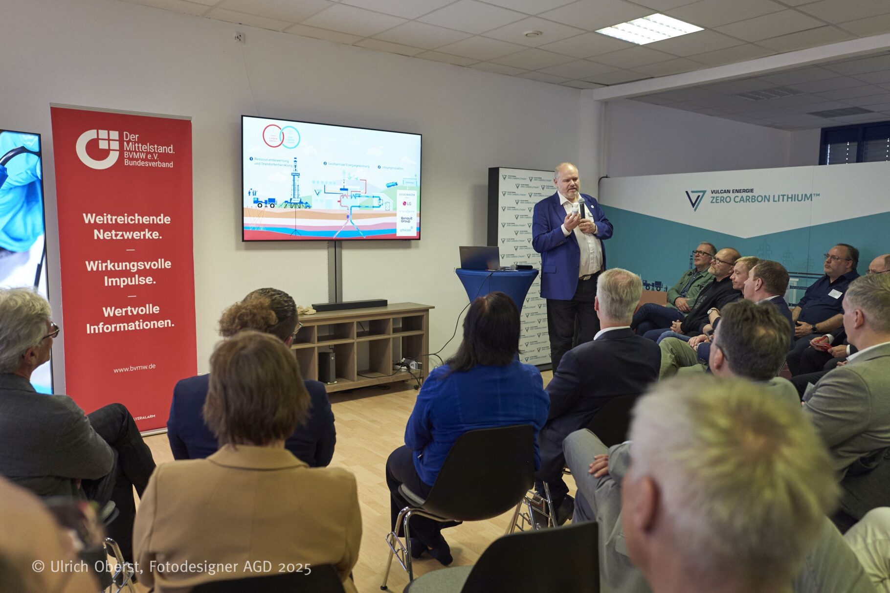 Oberst 02 04 25 L1140478