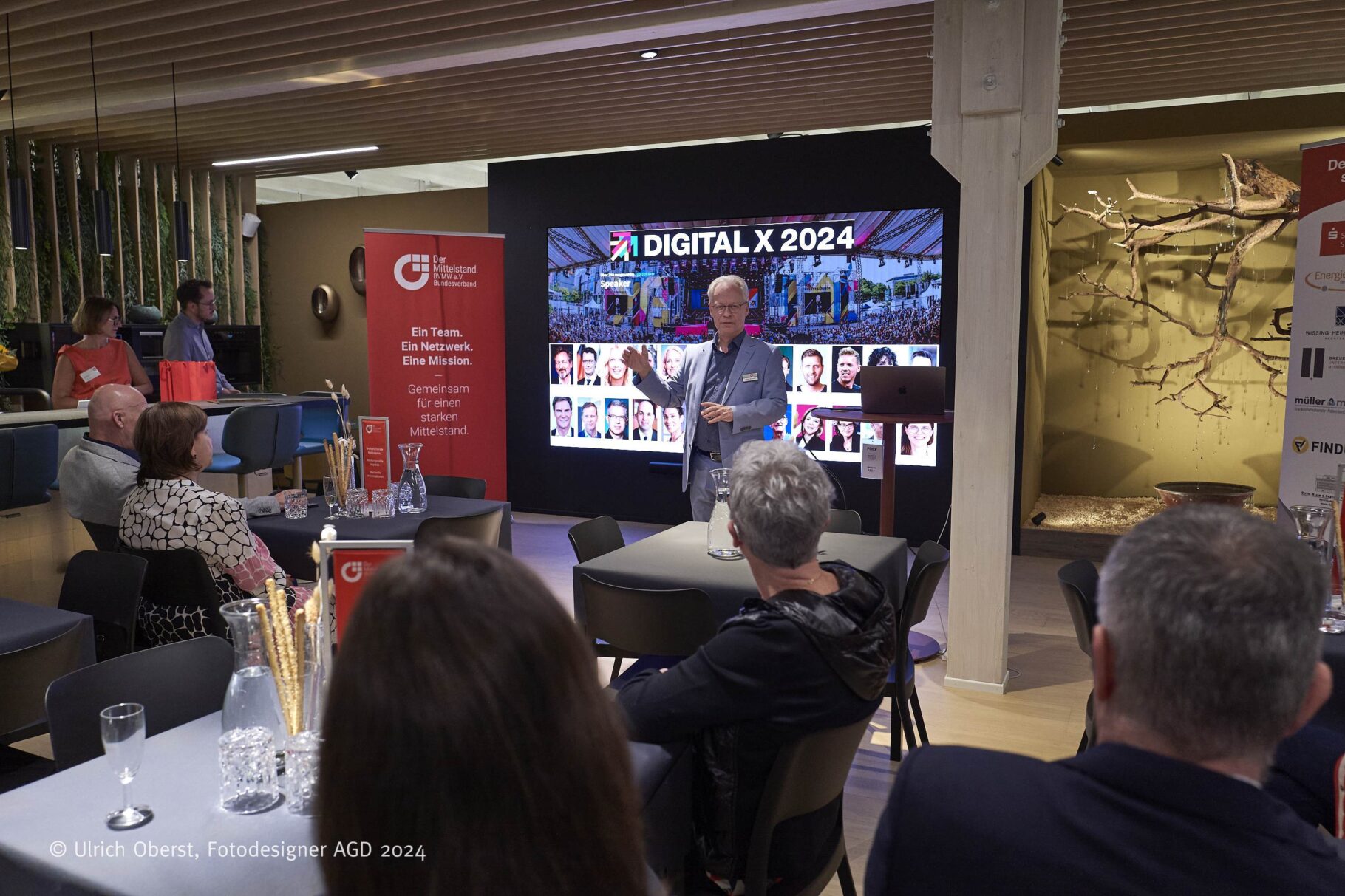 Oberst 19 09 24 L1120126