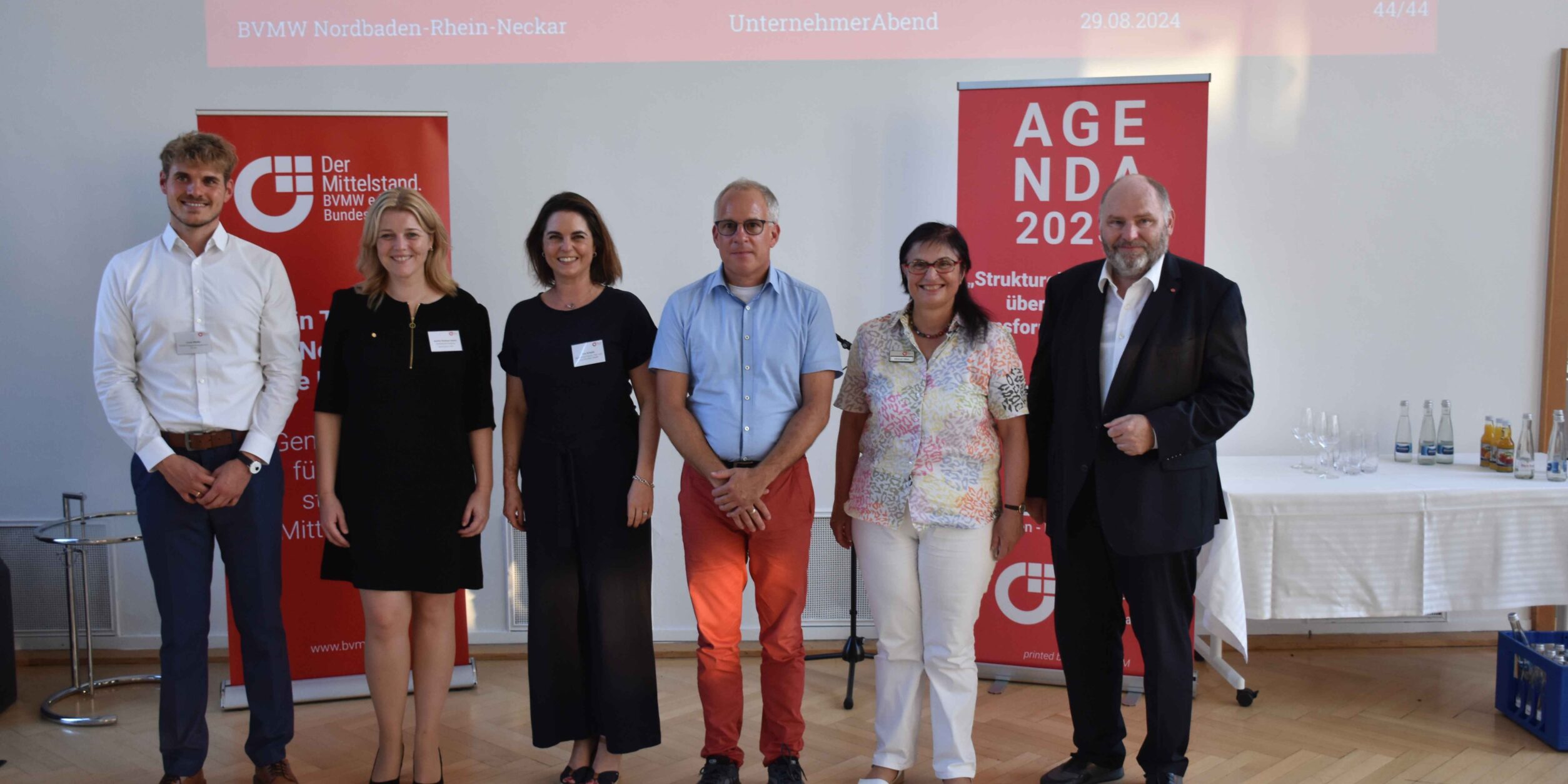 Gruppenbild Veranstaltung HEBERGER