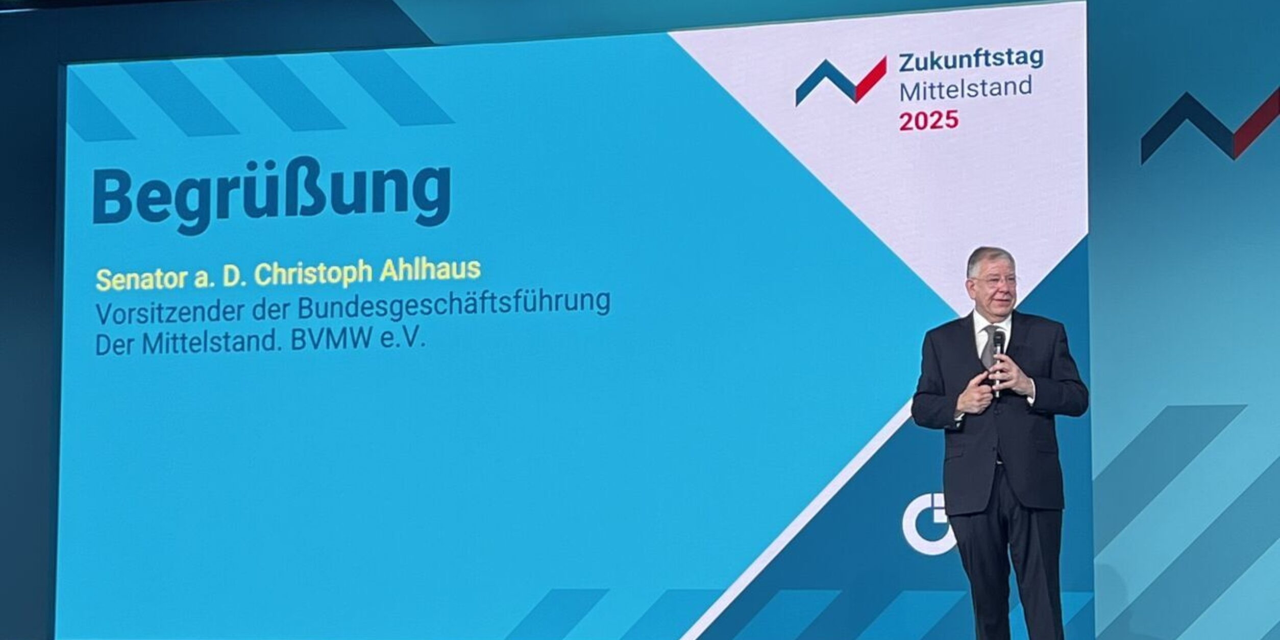 Begrüßung durch Christoph Ahlhaus