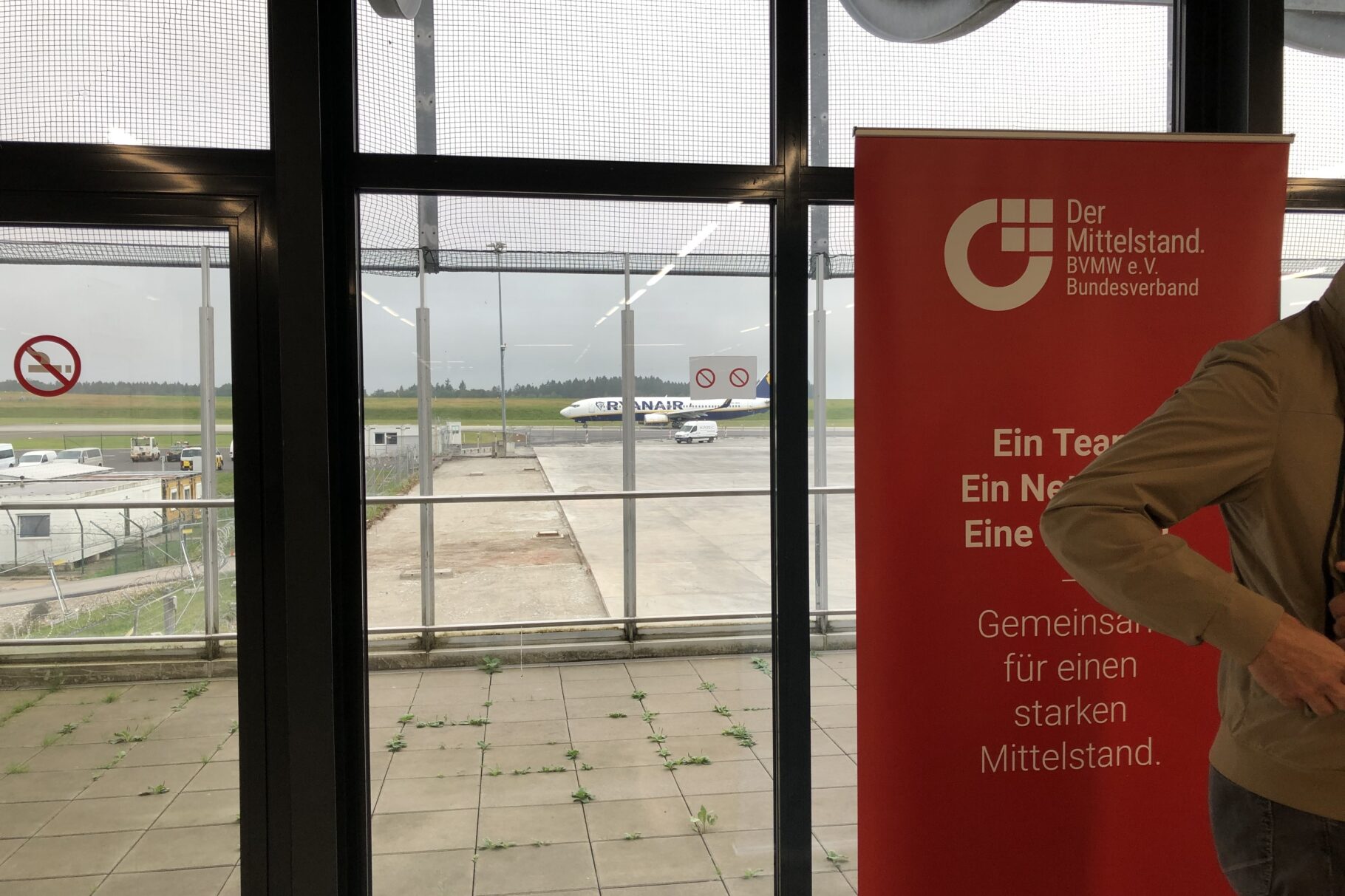 Mittelstand trifft Landespolitik am Flughafen Hahn