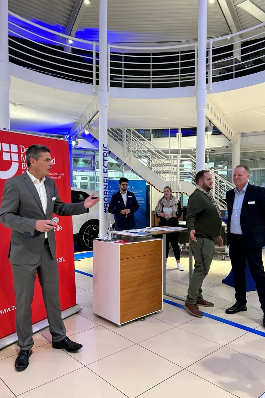 connect car bei bmw essen am 16.11.2023