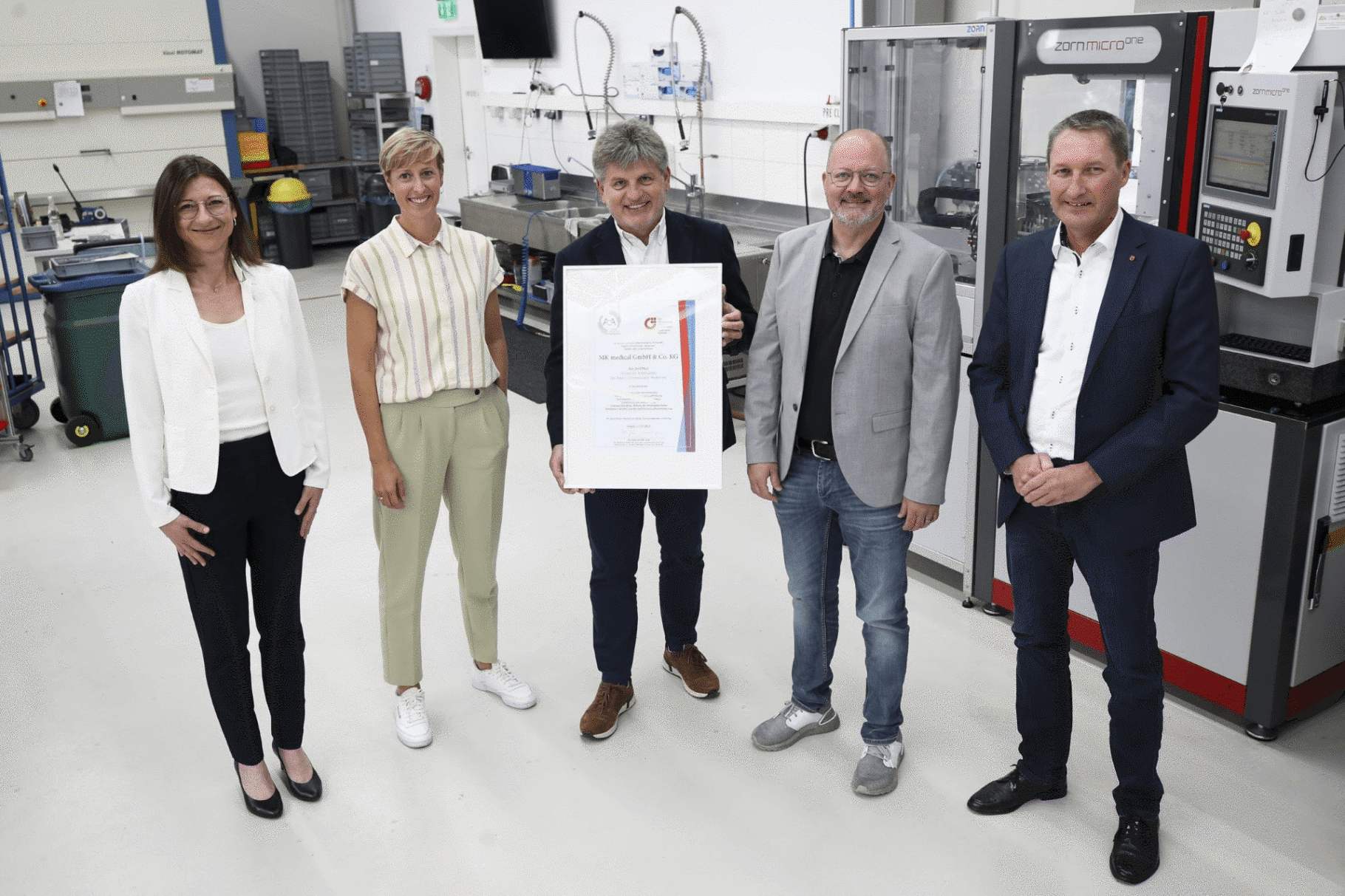 MK medical wird vom BVMW mit dem Zertifikat "Attraktiver Arbeitgeber in der Region Schwarzwald-Bodensee" ausgezeichnet