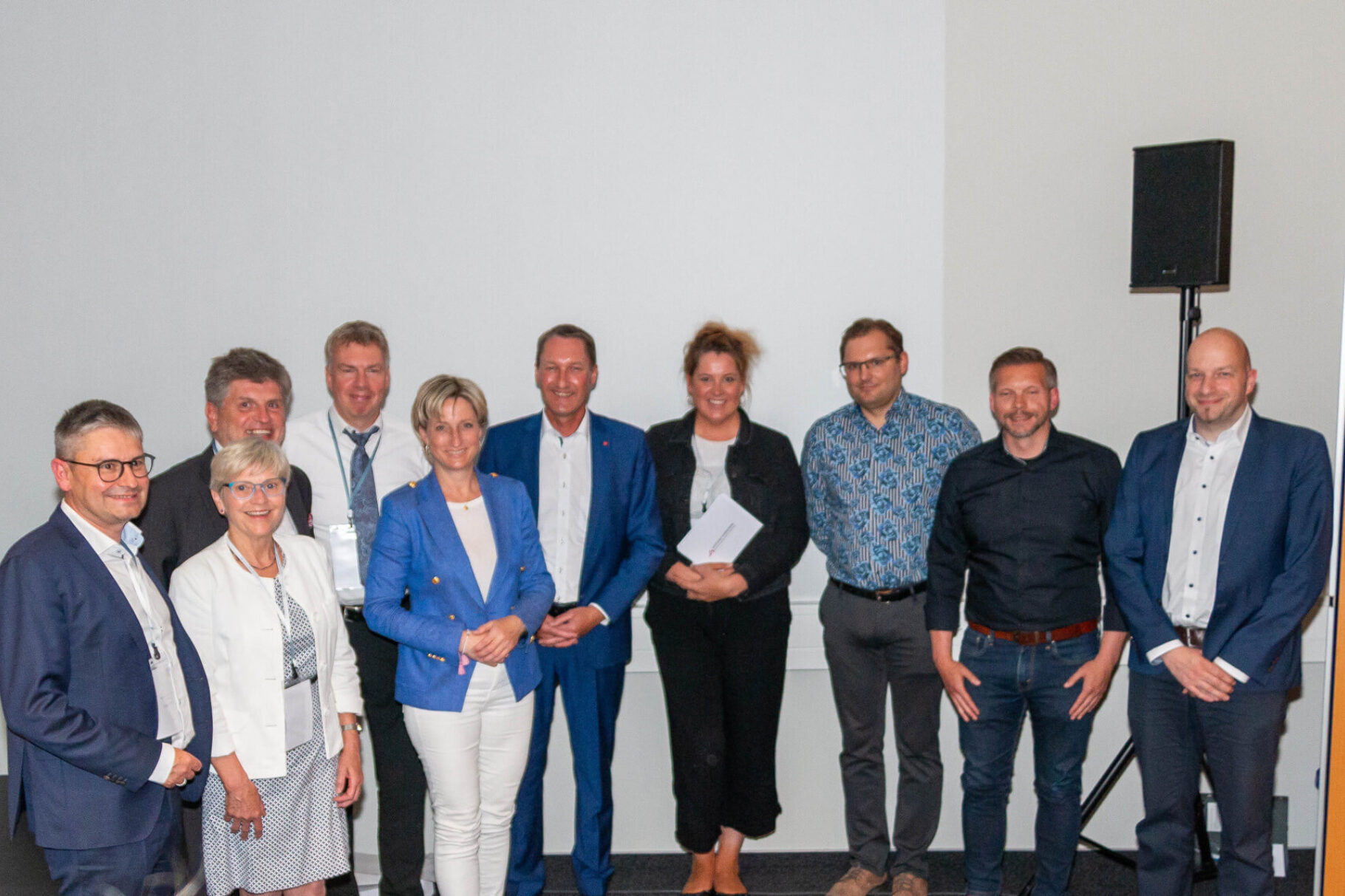 Teilnehmer der Podiumsdiskussion bei M&M Software zum Thema Künstliche Intelligenz