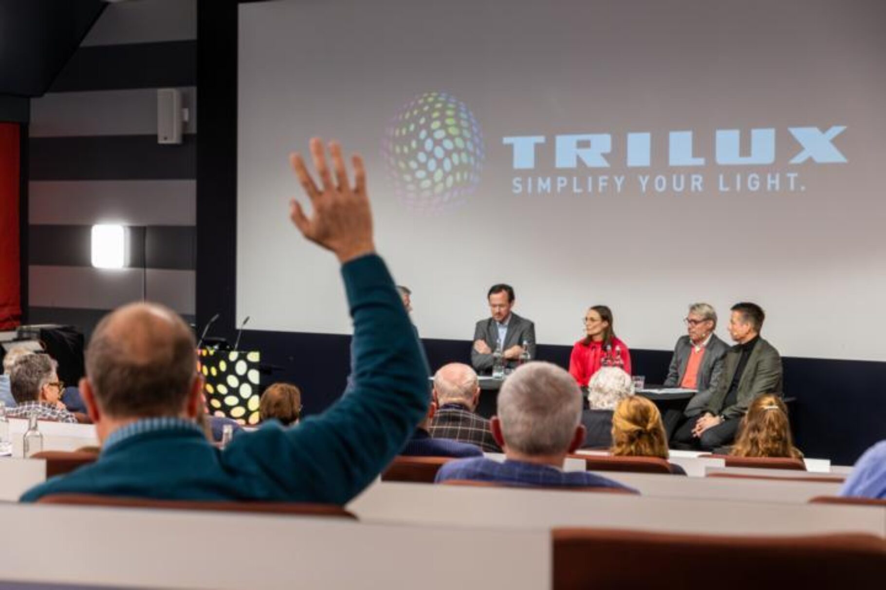 8 I3 A9327 Verbessert NR Kopie