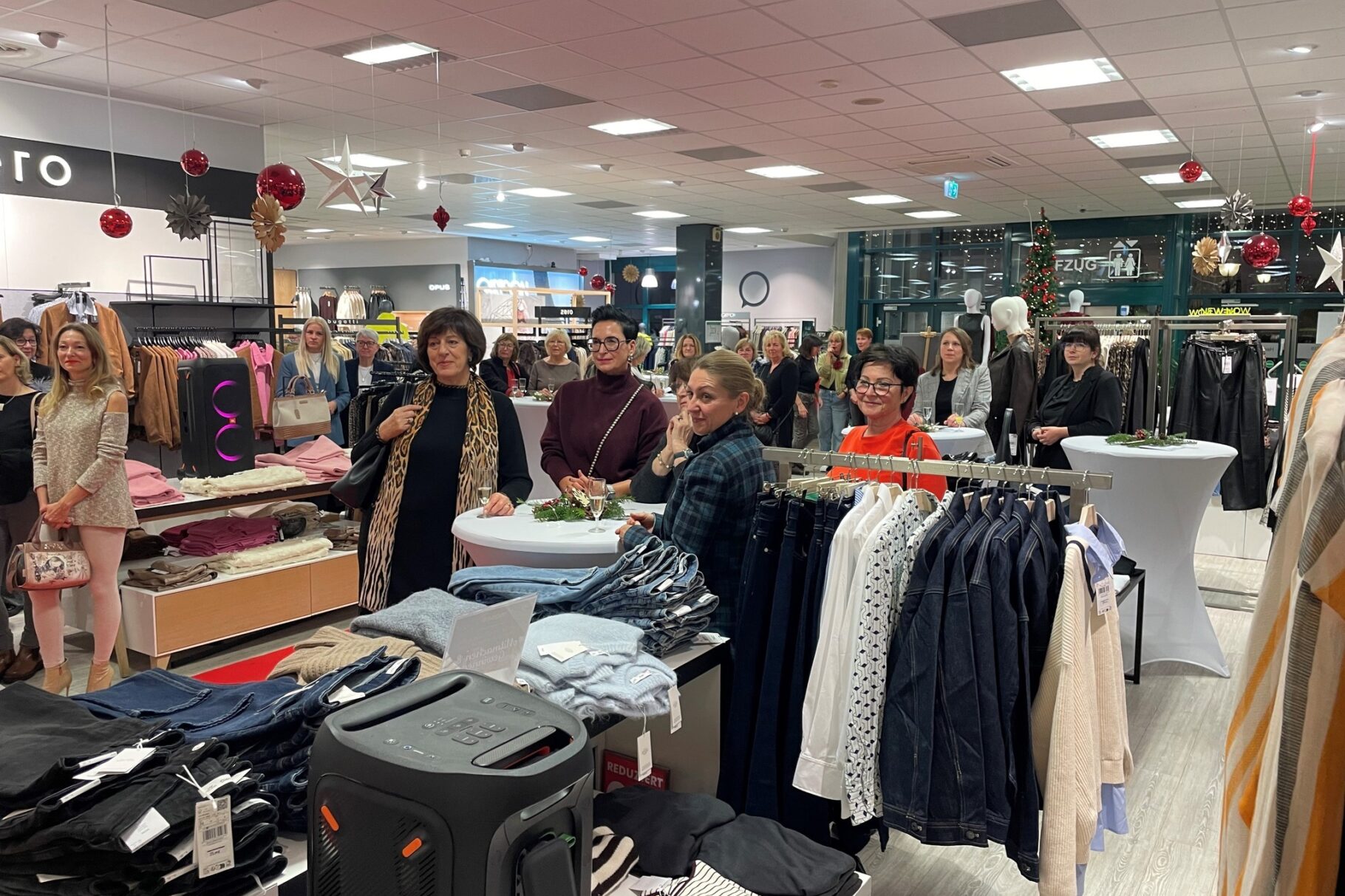 Viel Spaß bei der tollen Modenschau