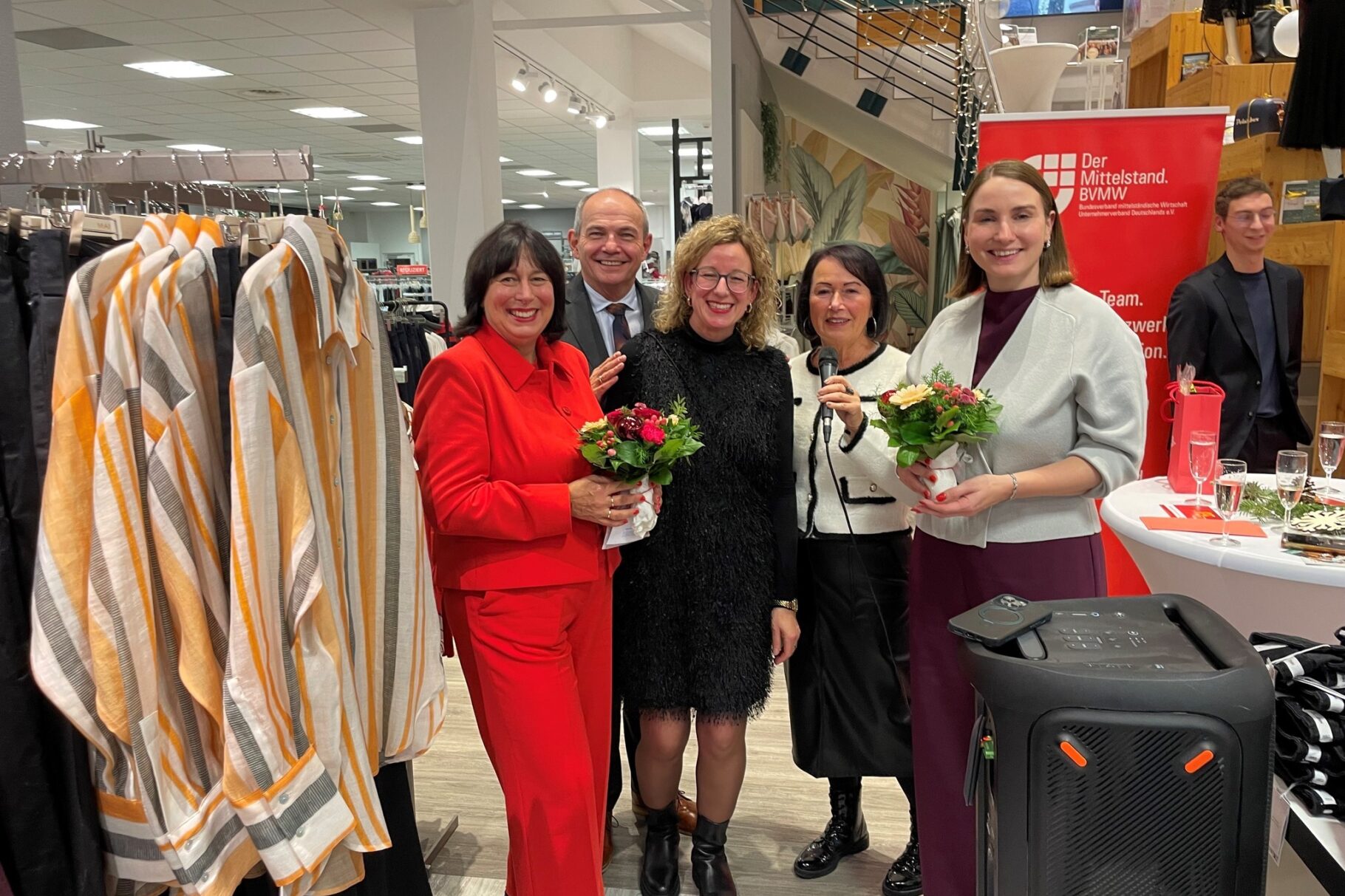 v.l. Marion Walsmann Mitglied Europäisches Parlament; Knut Kreuch Oberbürgermeister Stadt Gotha; Katrin Neumann Geschäftsleiterin Modehaus MOSES; Kerstin Götze-Eismann BVMW Gotha; Katharina Schenk Thür. Ministerin für Soziales, Gesundheit, Arbeit und Familie