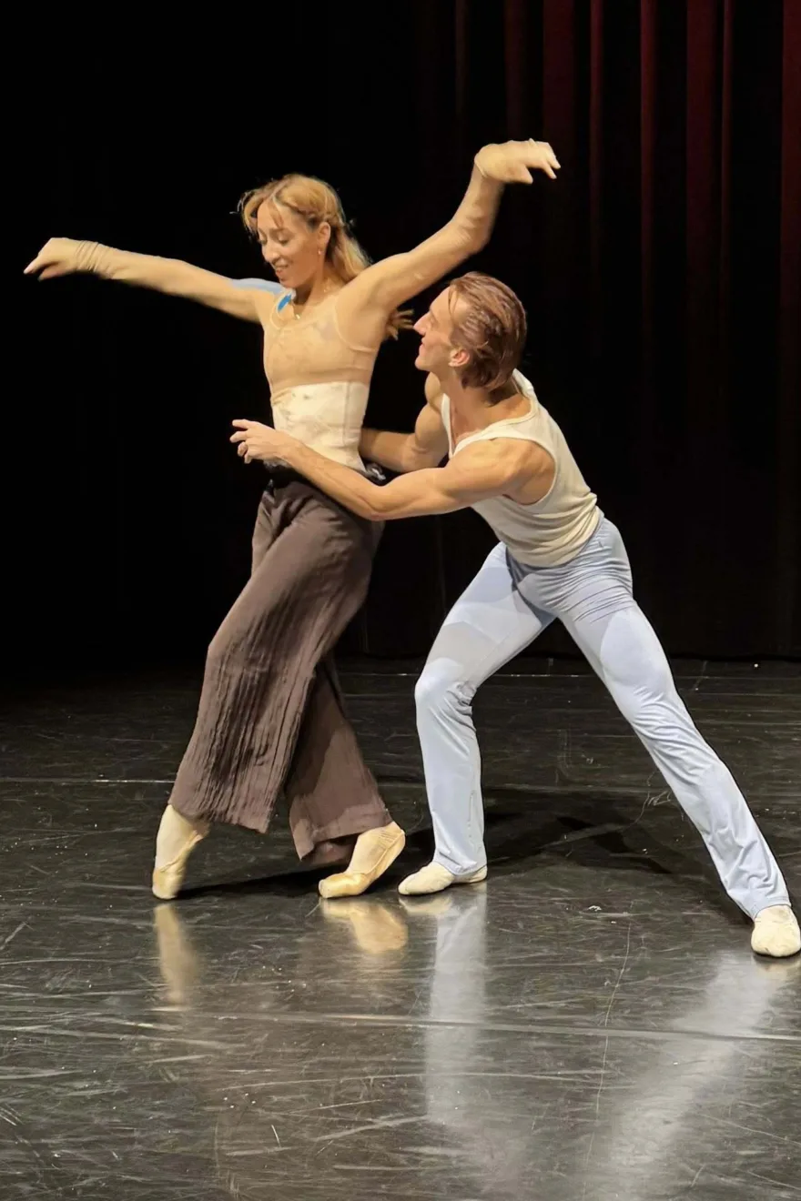 Pas De Deux 00013