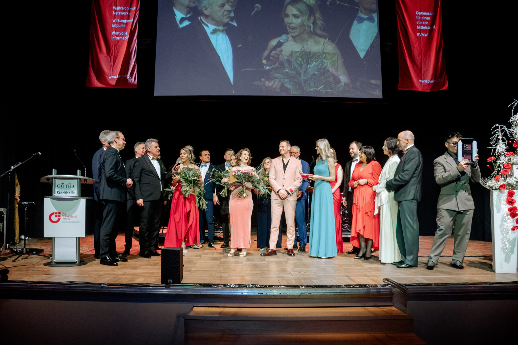 Blitzlichtgewitter Fotografie 2840