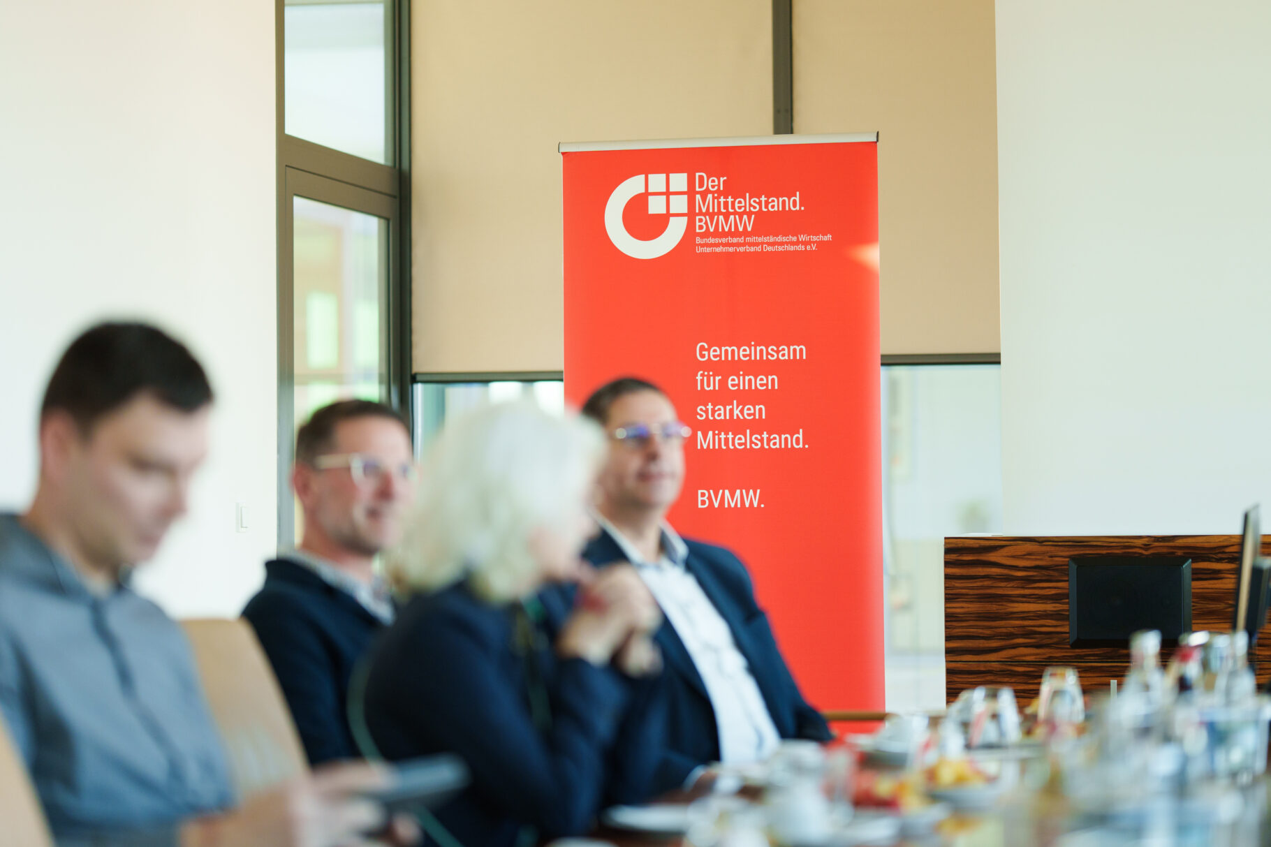 Business Frühstück SWW 19 03 24 24