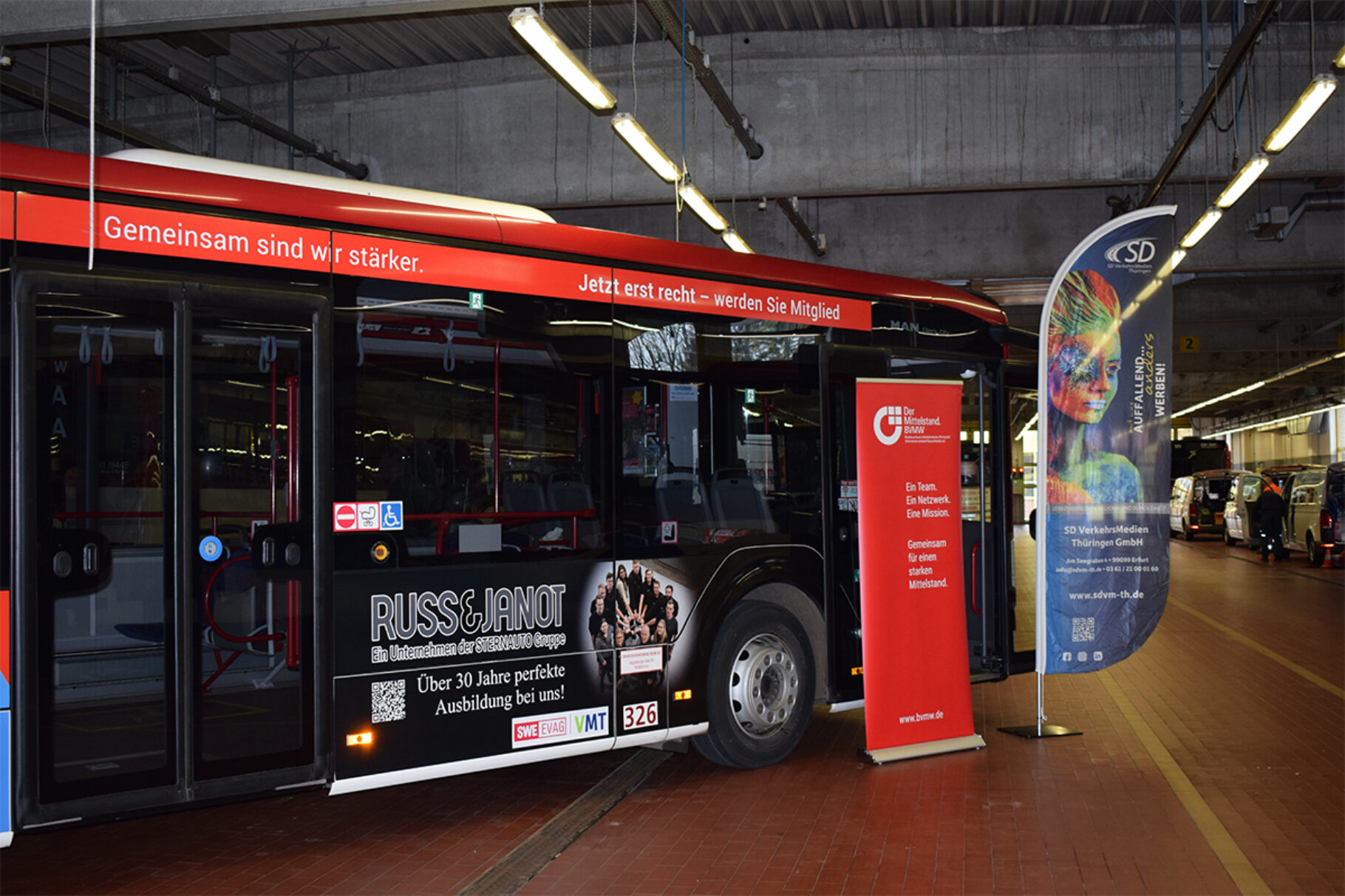 Busübergabe Erfurt12 JPG
