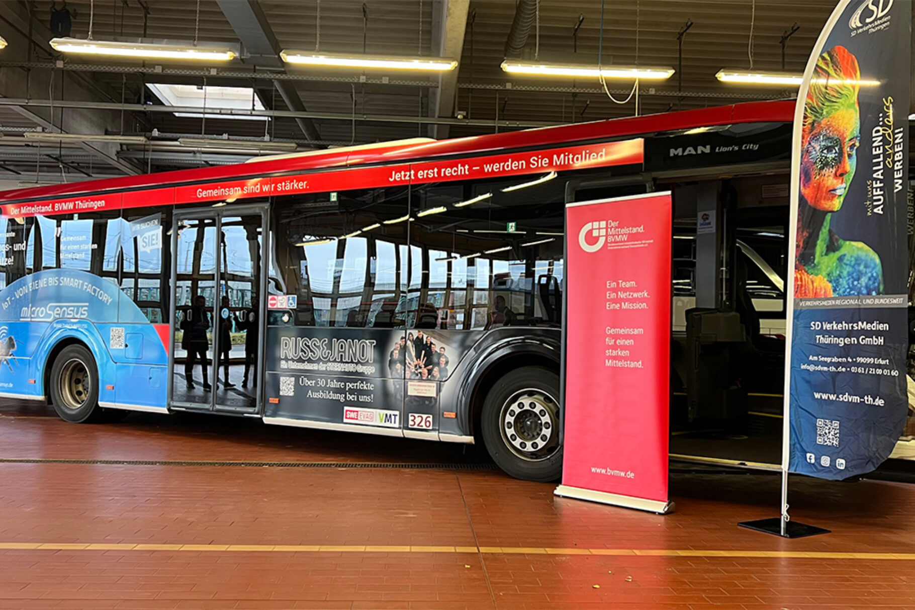 Busübergabe Erfurt29 jpeg