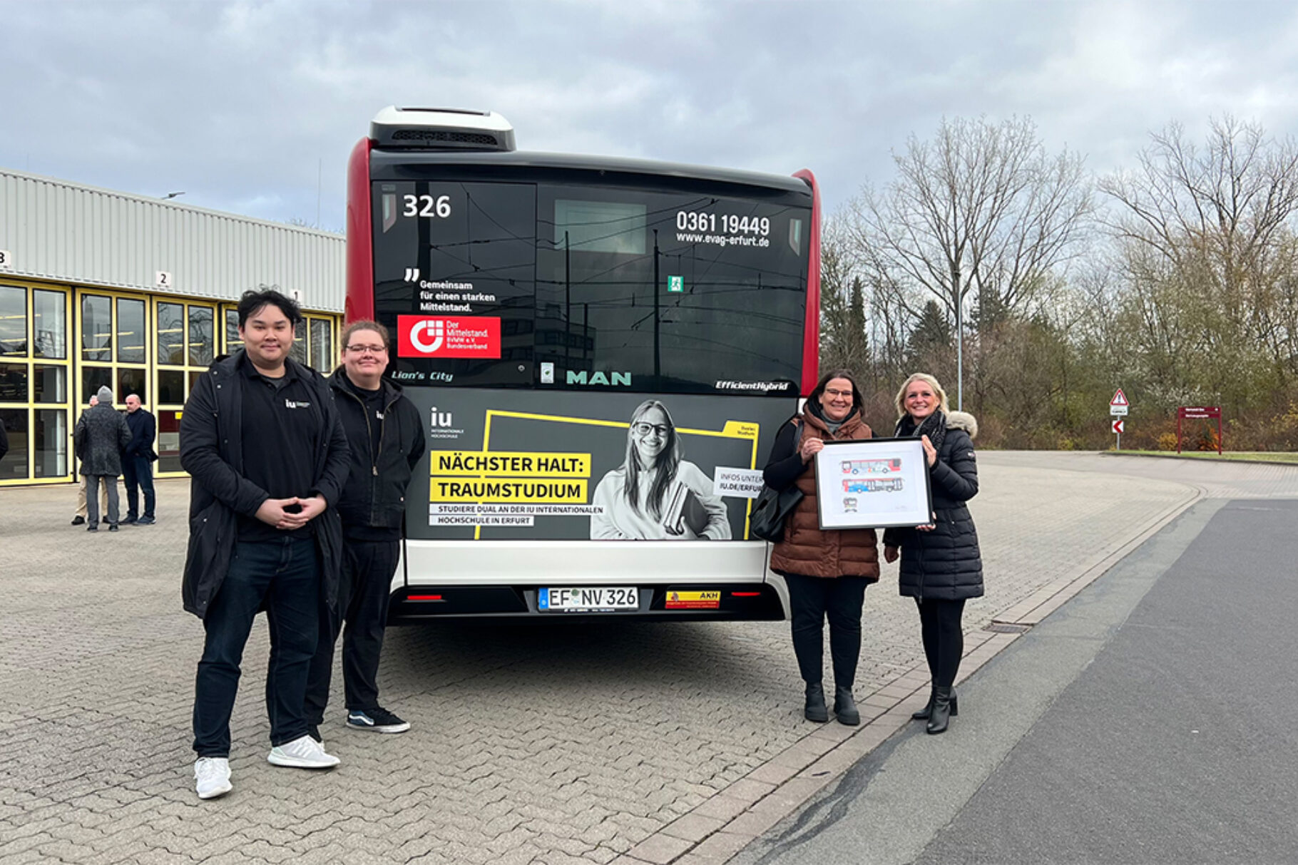 Busübergabe Erfurt40 jpeg