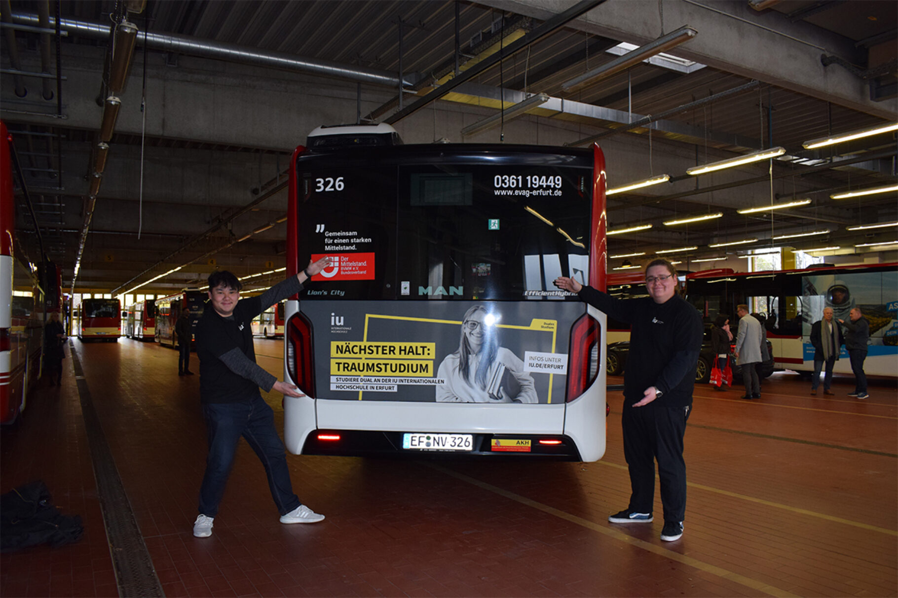 Busübergabe Erfurt8 JPG