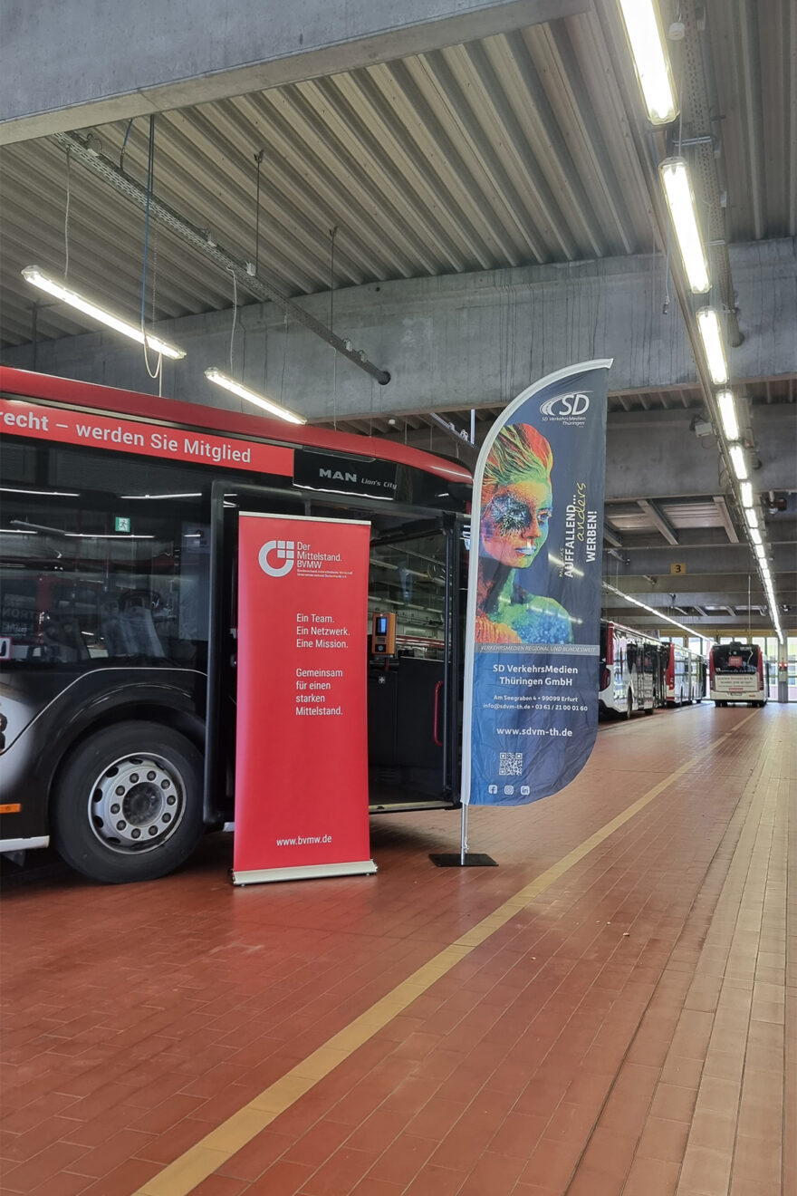 Busübergabe Erfurt2 jpg