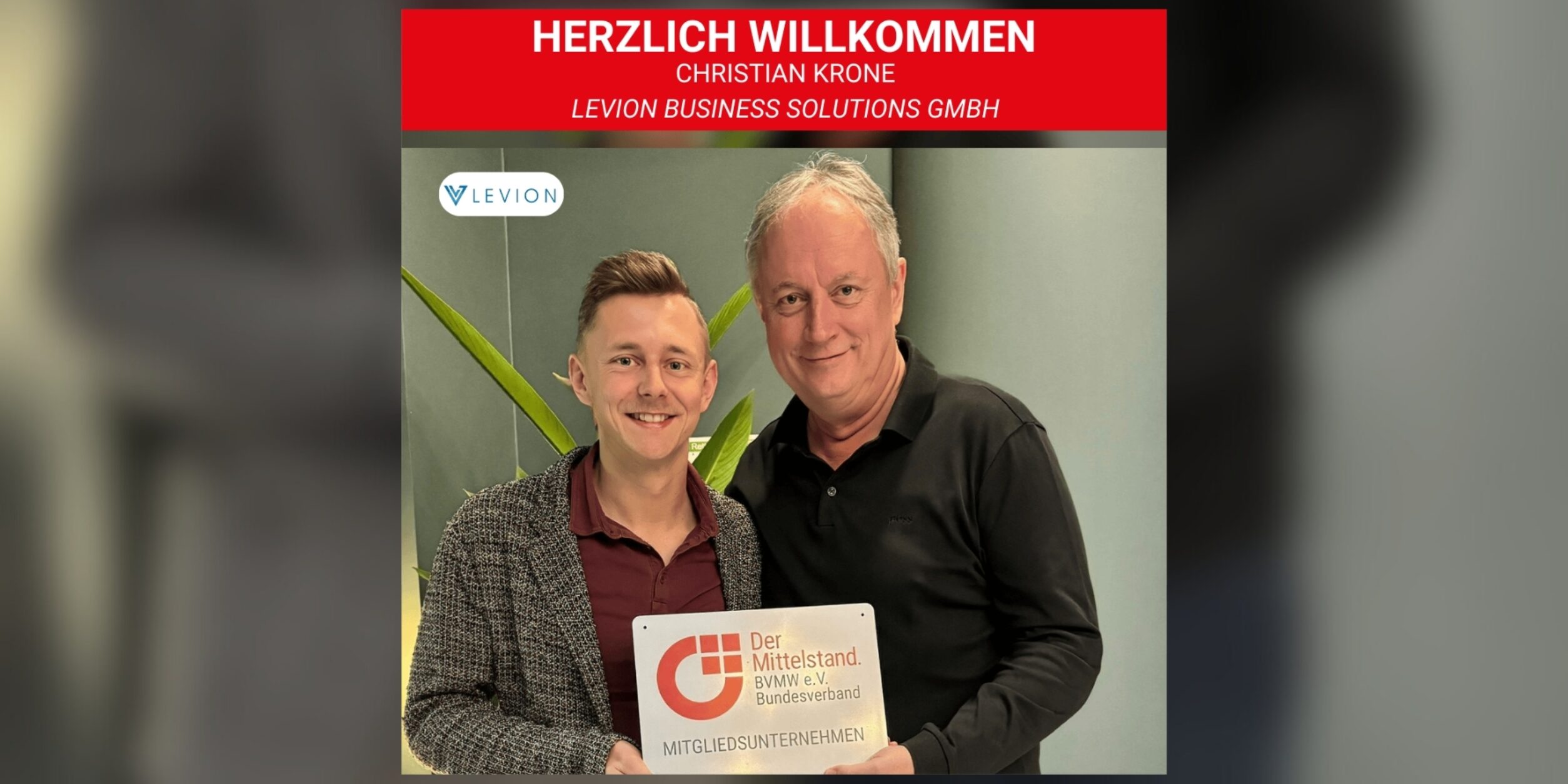 HW Christian Krone Header