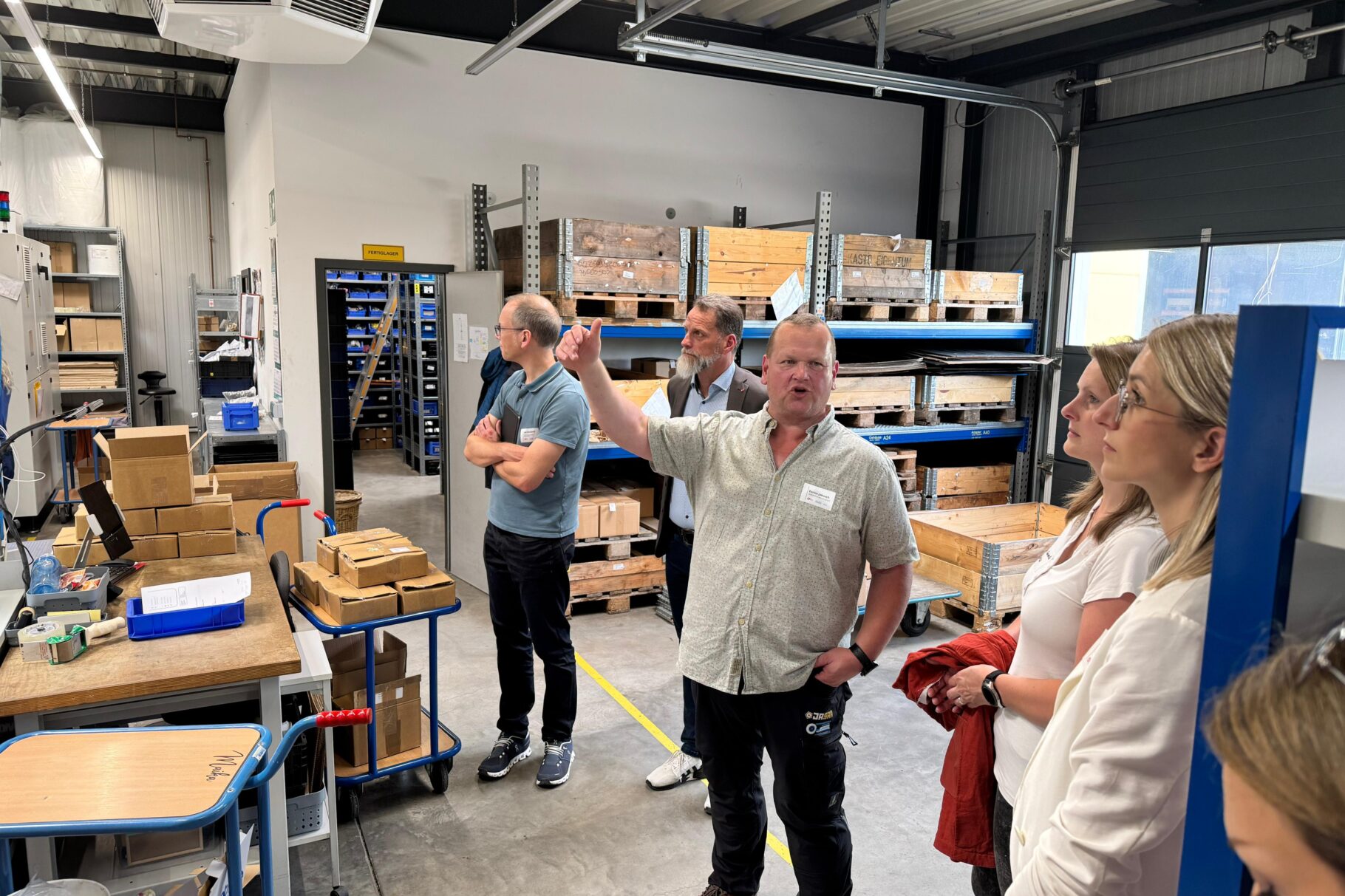 38121475 1877 4640 a804 902b68a2e3b4