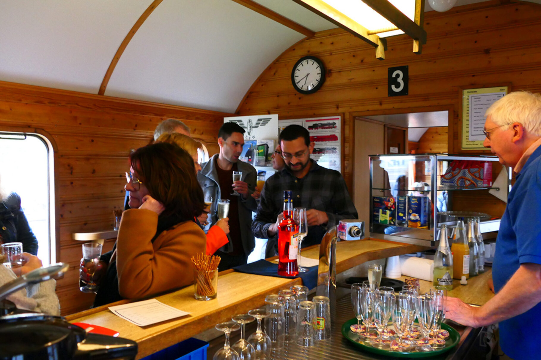 2024 04 29 BVMW Wetterau News Theaterwagen 014