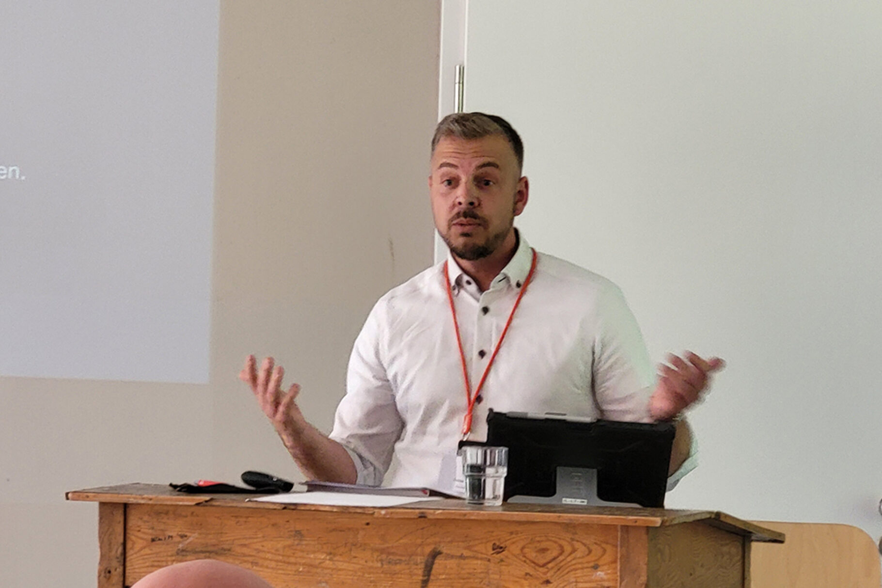 Tobias Thöni, Working Ben, Rosbach v.d.Höhe