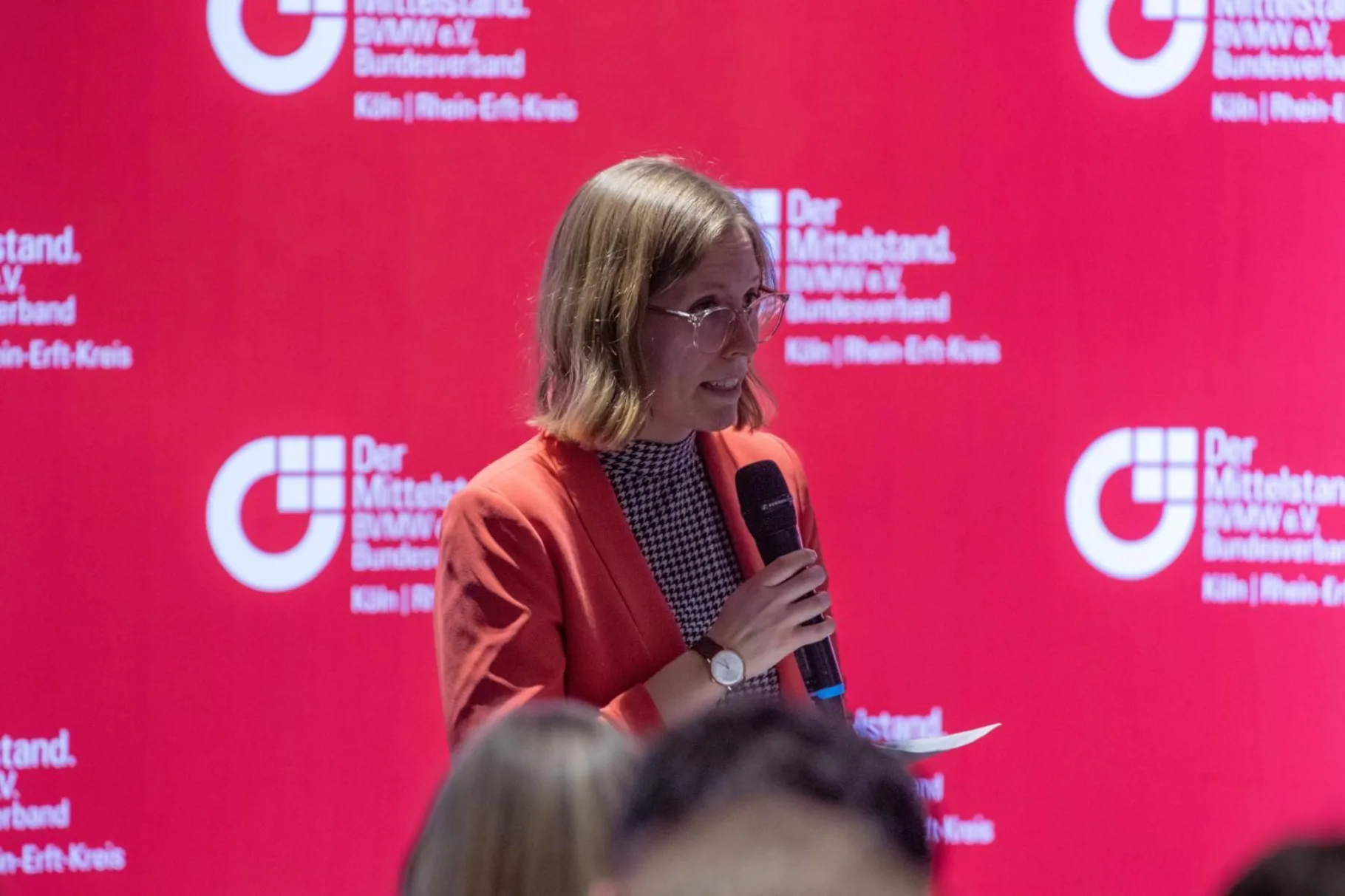Präsentation Elisa Dörpinghaus