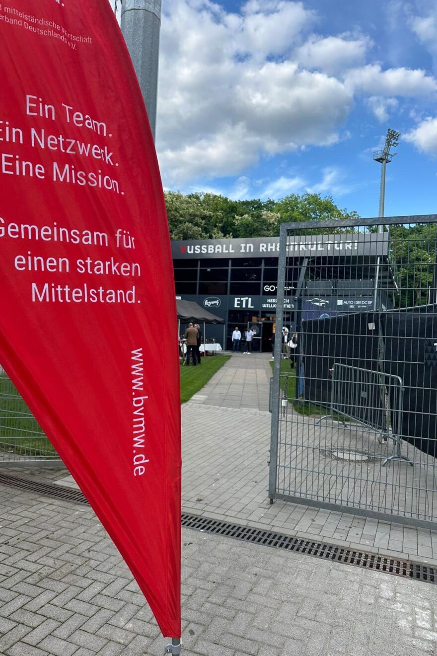 Connect Snack Viktoria Beachflag