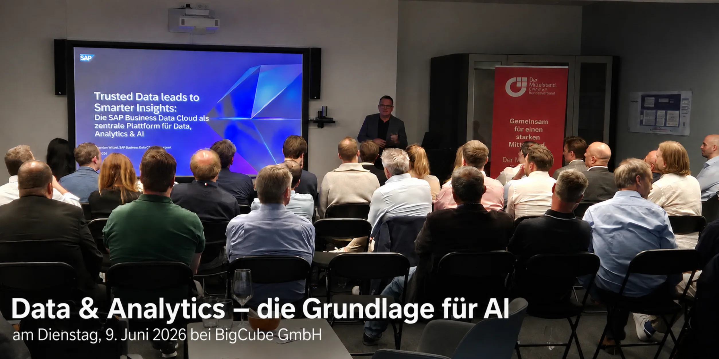 Warum Ihre Data-&-Analytics-Strategie heute über Ihre AI-Fähigkeit von morgen entscheidet. Drei entscheidende Schritte zur AI-Readiness für Ihr Unternehmen