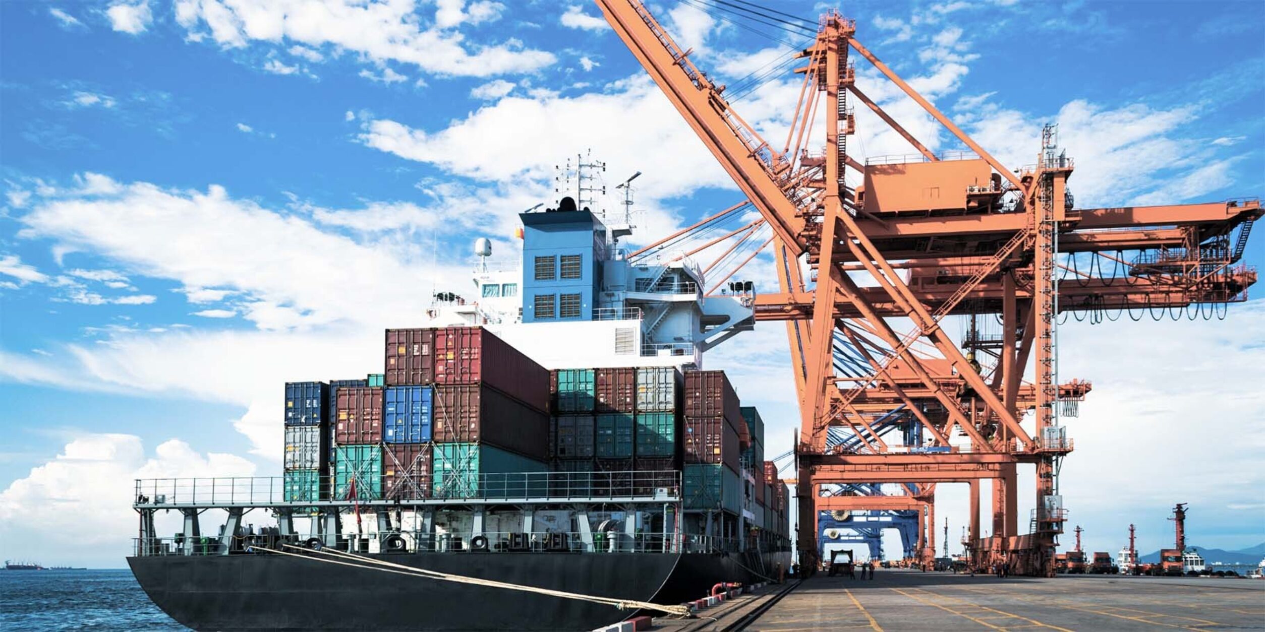 Containerschiff Hafen Kräne Zypern