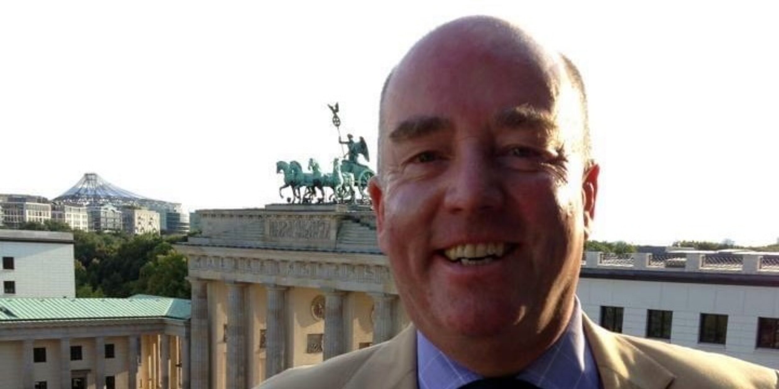 Rolf Schulze, Deutsch Vietnamesische Gesellschaft (DVG)